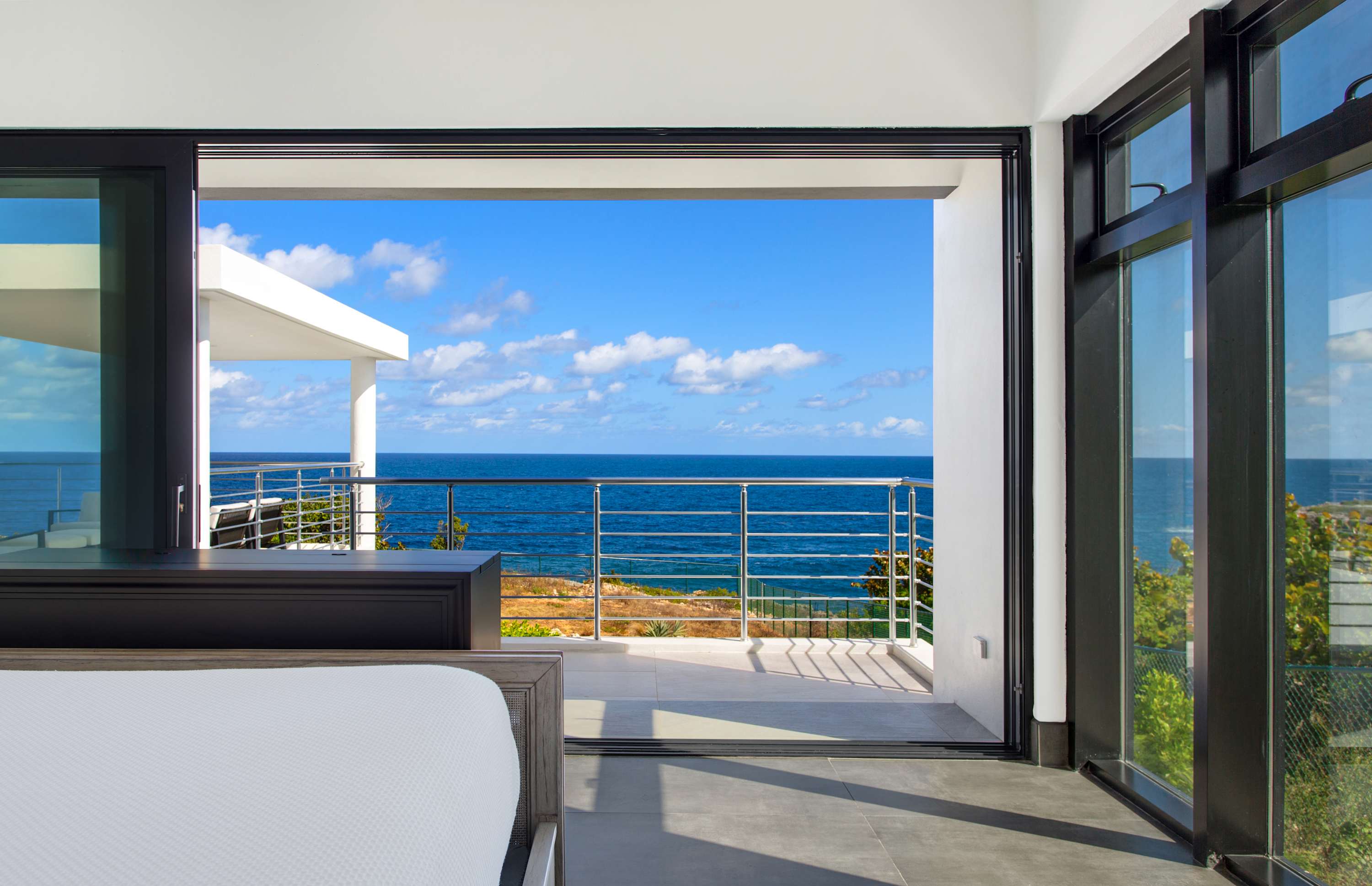 Le Rêve Bleu, a Beachfront Black Garden Villa with Pool, Jacuzzi and Four Ensuite Bedrooms - Photo 30