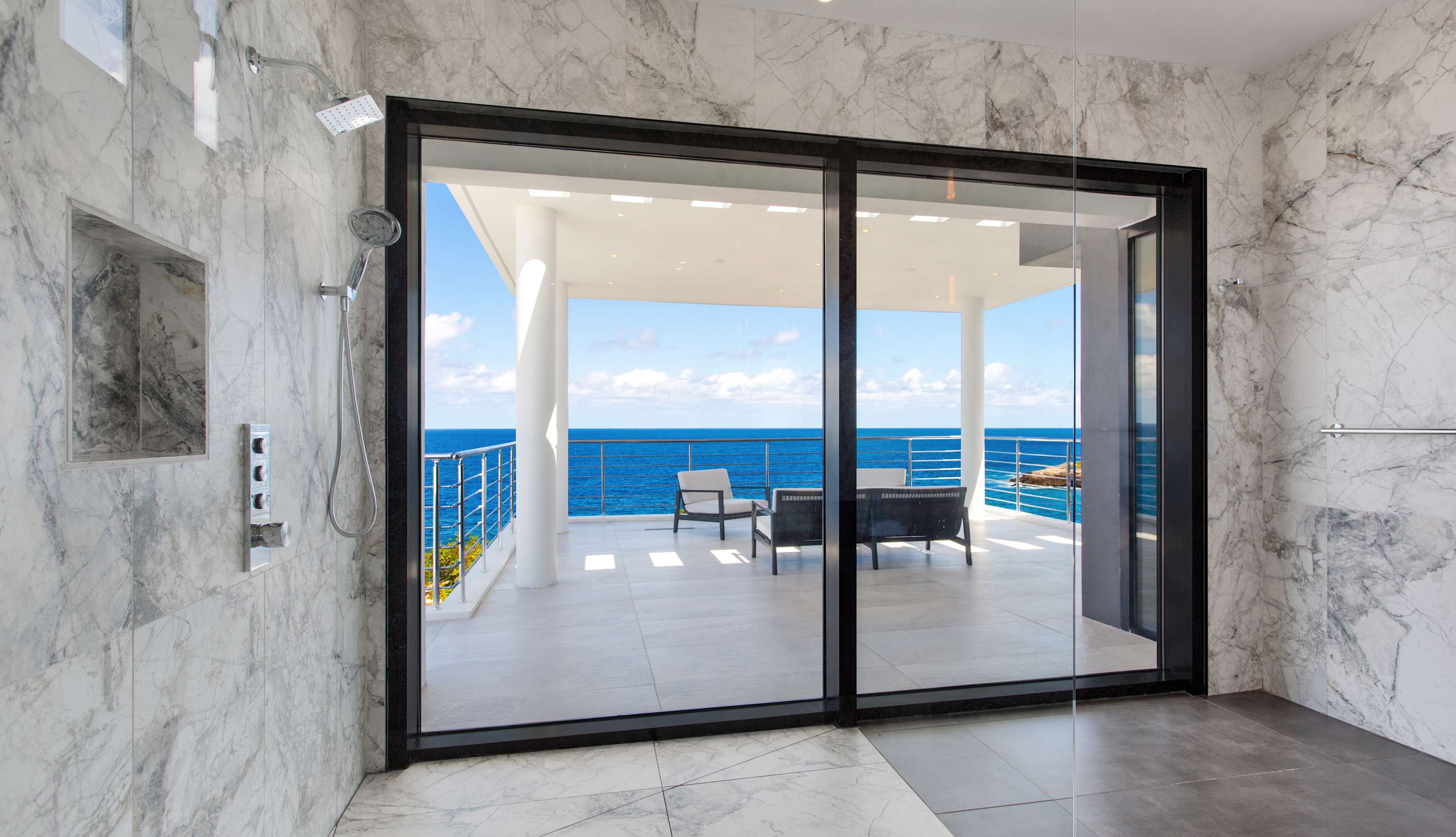 Le Rêve Bleu, a Beachfront Black Garden Villa with Pool, Jacuzzi and Four Ensuite Bedrooms - Photo 35