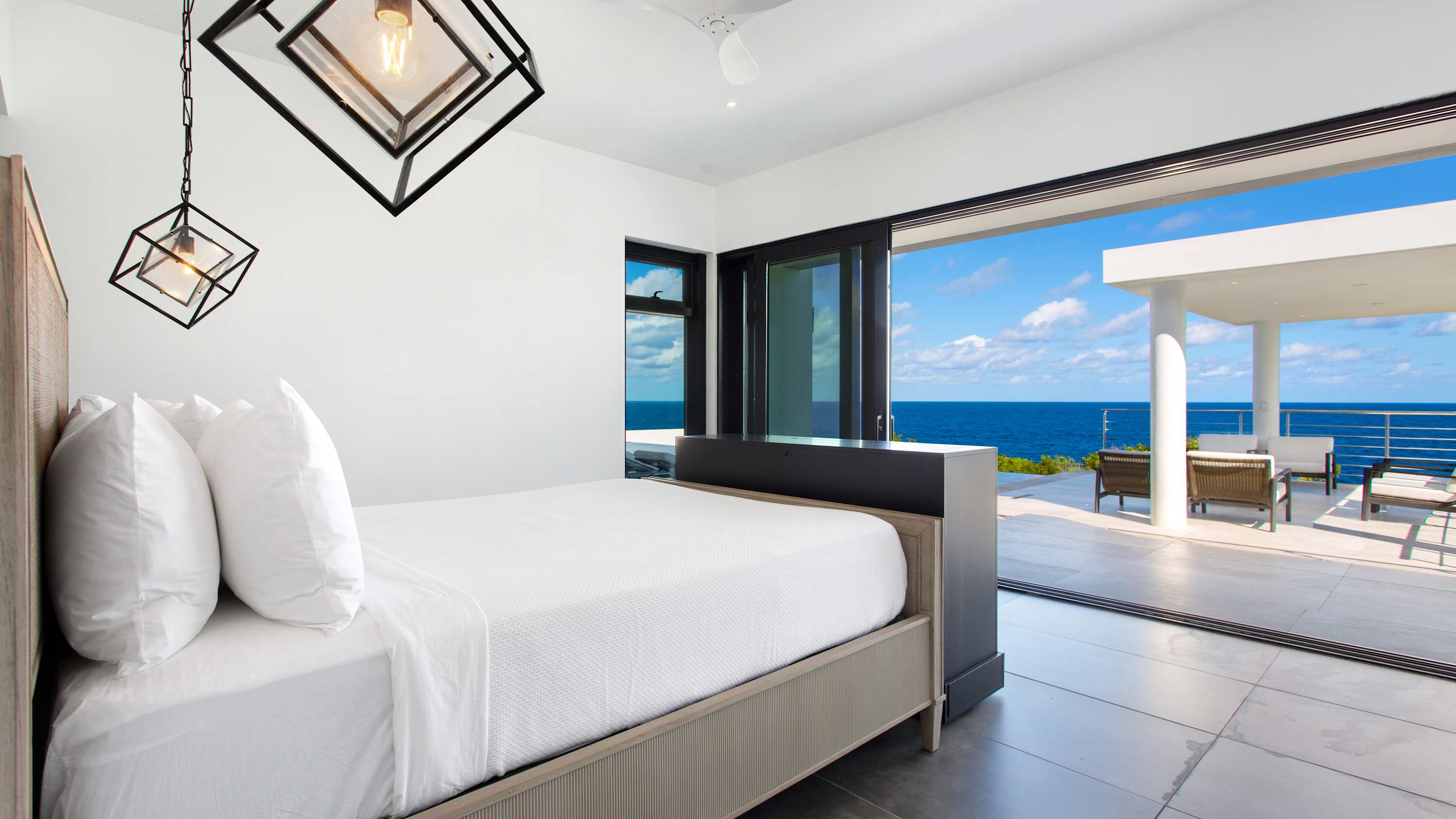 Le Rêve Bleu, a Beachfront Black Garden Villa with Pool, Jacuzzi and Four Ensuite Bedrooms - Photo 44
