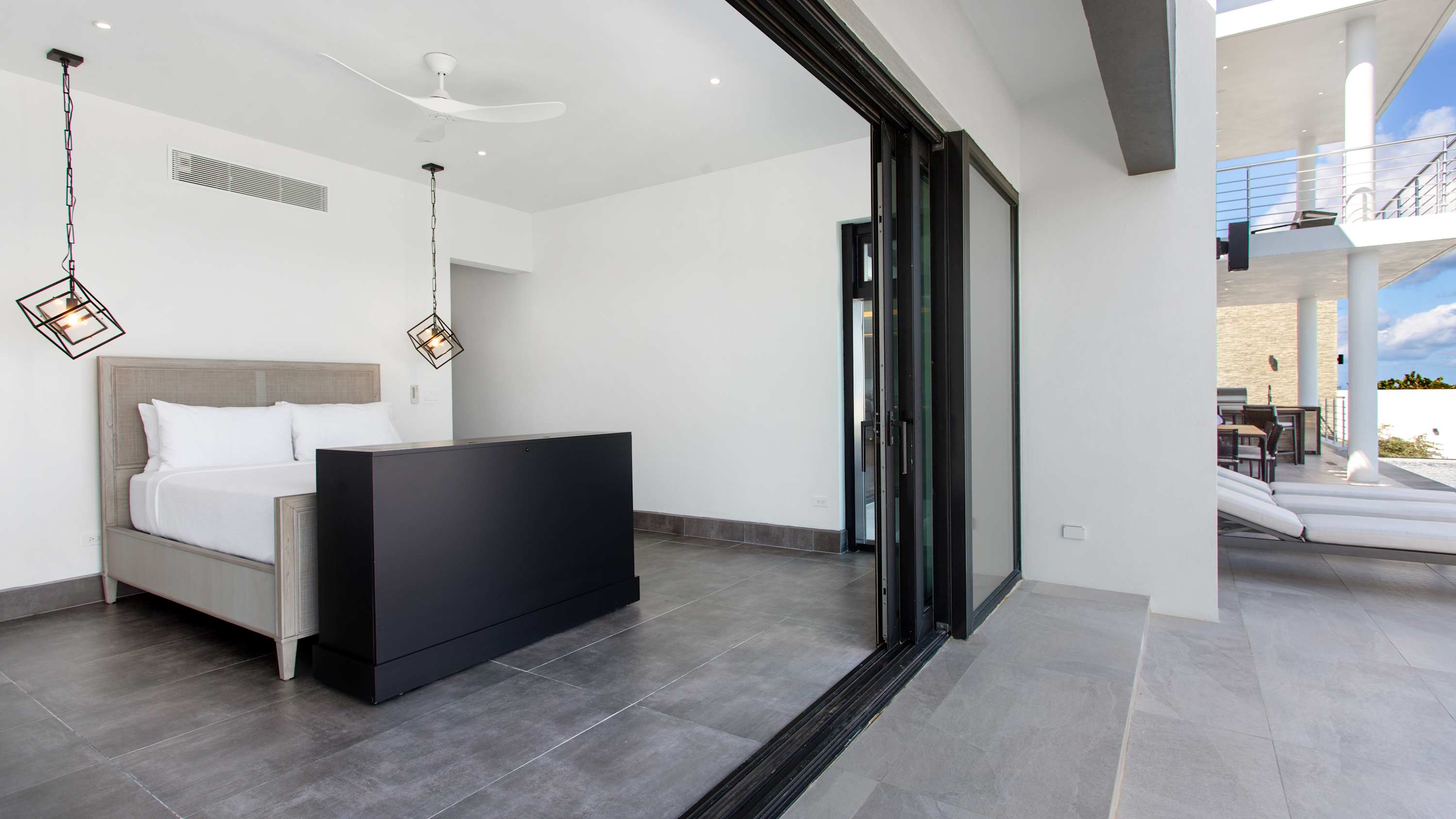Le Rêve Bleu, a Beachfront Black Garden Villa with Pool, Jacuzzi and Four Ensuite Bedrooms - Photo 46