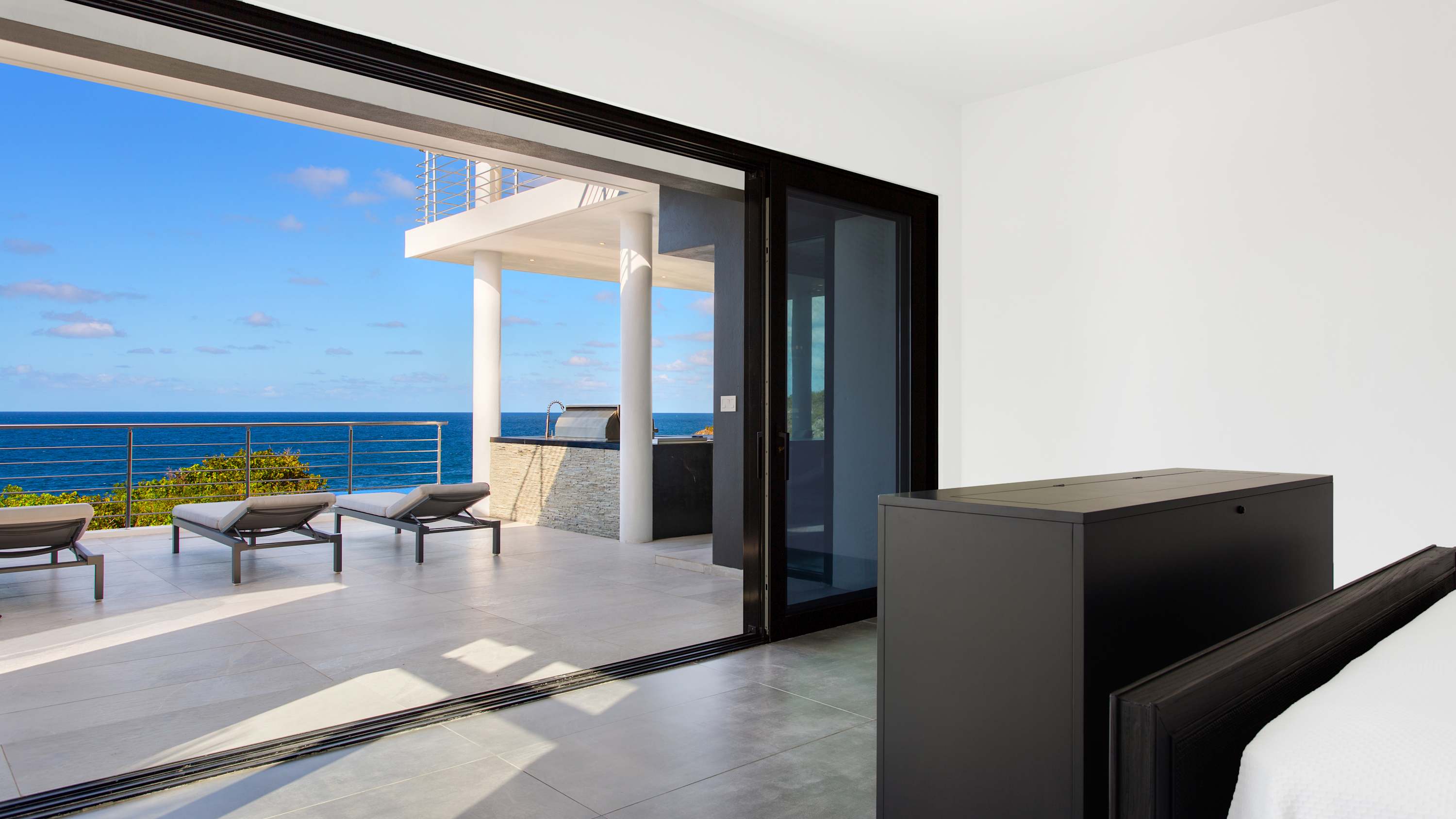 Le Rêve Bleu, a Beachfront Black Garden Villa with Pool, Jacuzzi and Four Ensuite Bedrooms - Photo 50