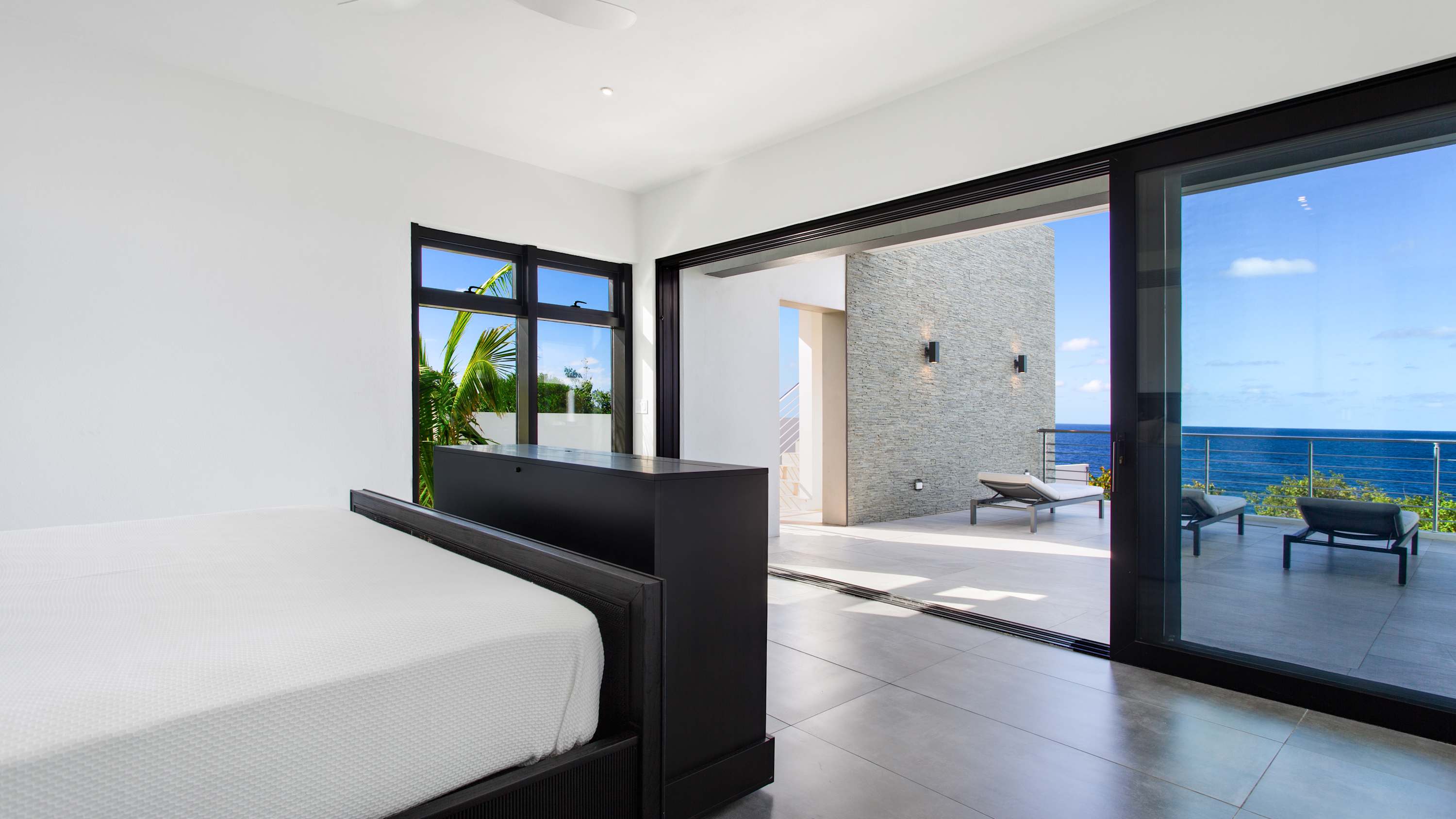 Le Rêve Bleu, a Beachfront Black Garden Villa with Pool, Jacuzzi and Four Ensuite Bedrooms - Photo 51