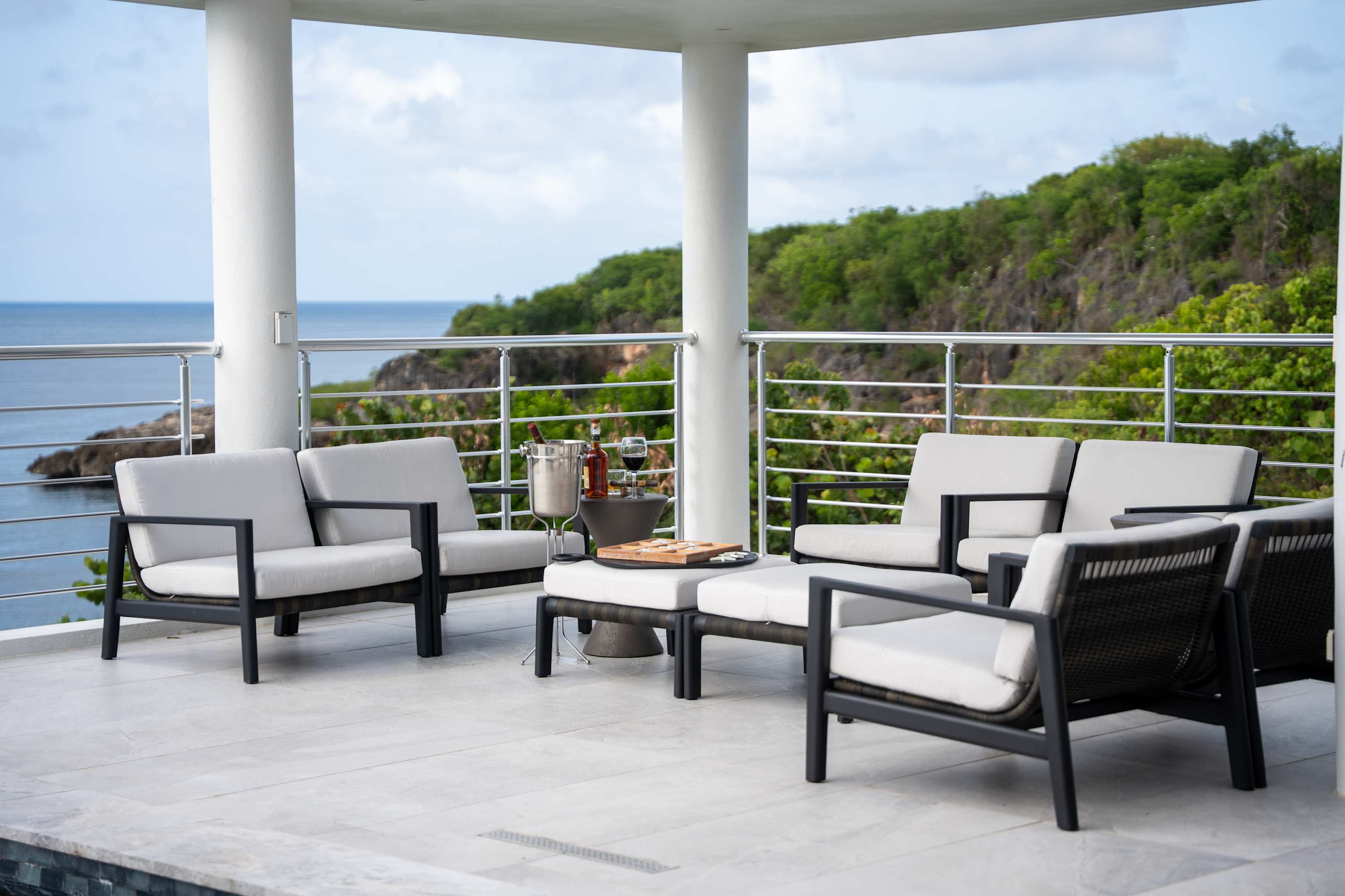 Le Rêve Bleu, a Beachfront Black Garden Villa with Pool, Jacuzzi and Four Ensuite Bedrooms - Photo 61