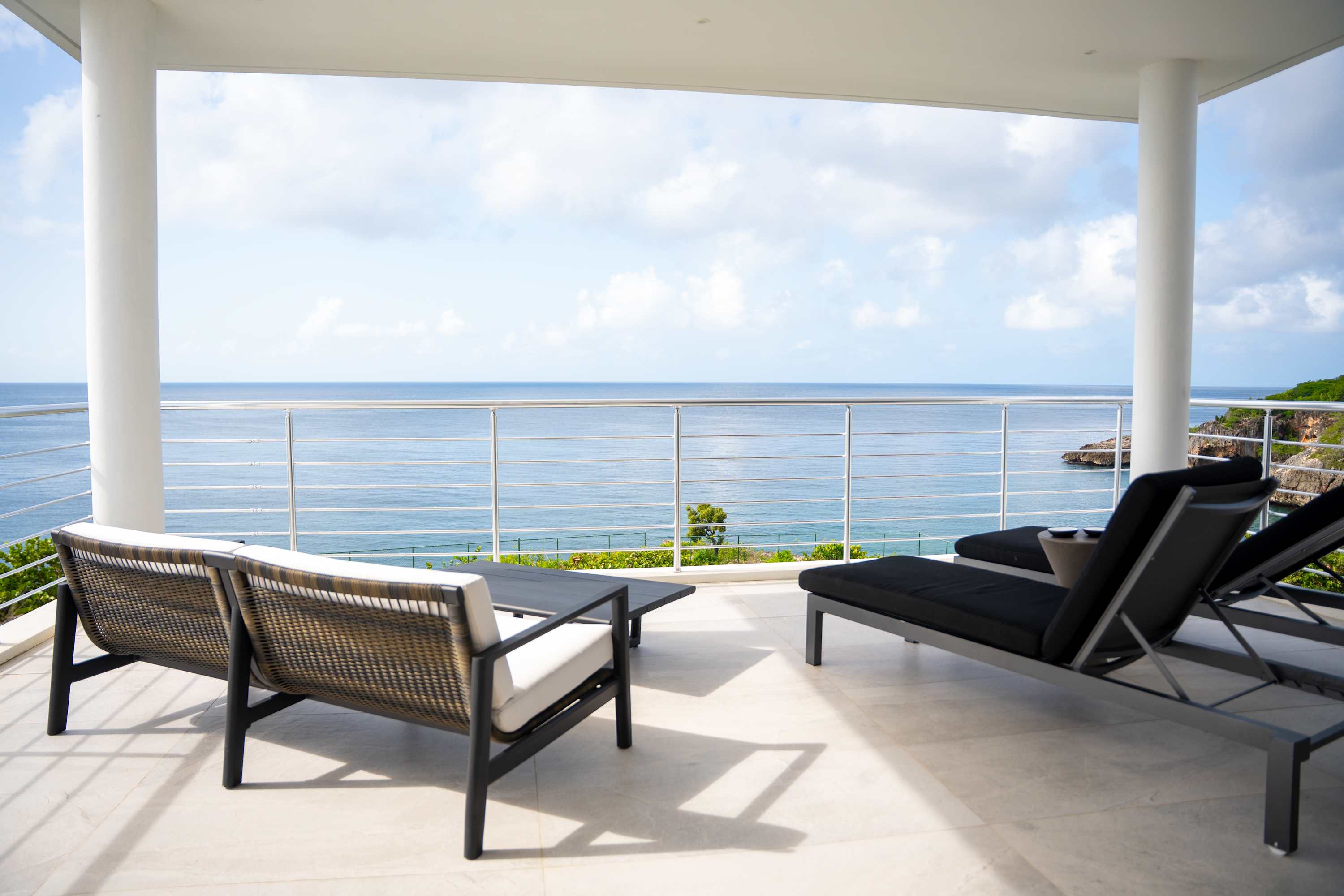 Le Rêve Bleu, a Beachfront Black Garden Villa with Pool, Jacuzzi and Four Ensuite Bedrooms - Photo 62