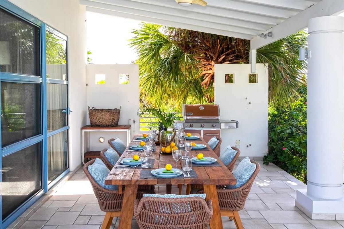 Les Palmiers Bleus, a Five Bedroom Terres Basses Villa Steps from Baie aux Prunes - Photo 10