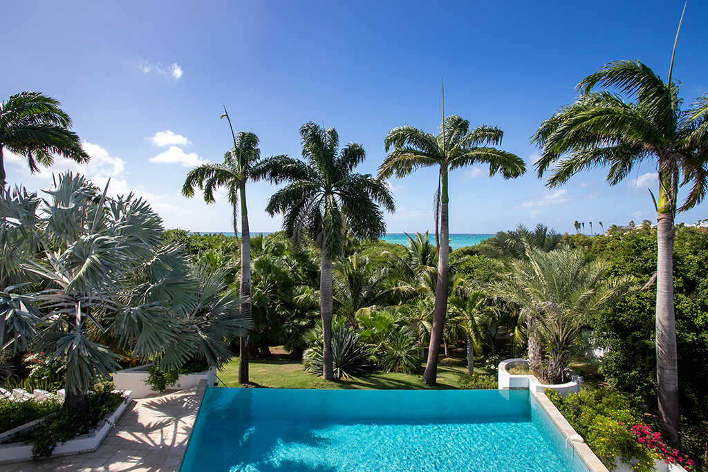 Les Palmiers Bleus, a Five Bedroom Terres Basses Villa Steps from Baie aux Prunes - Photo 48