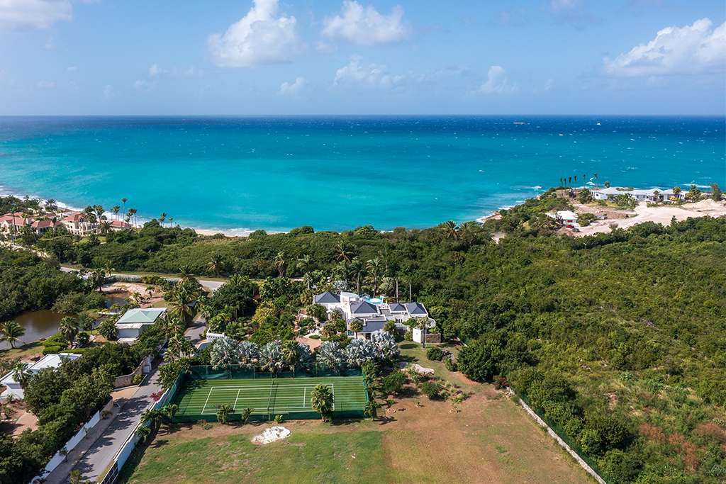 Les Palmiers Bleus, a Five Bedroom Terres Basses Villa Steps from Baie aux Prunes - Photo 54