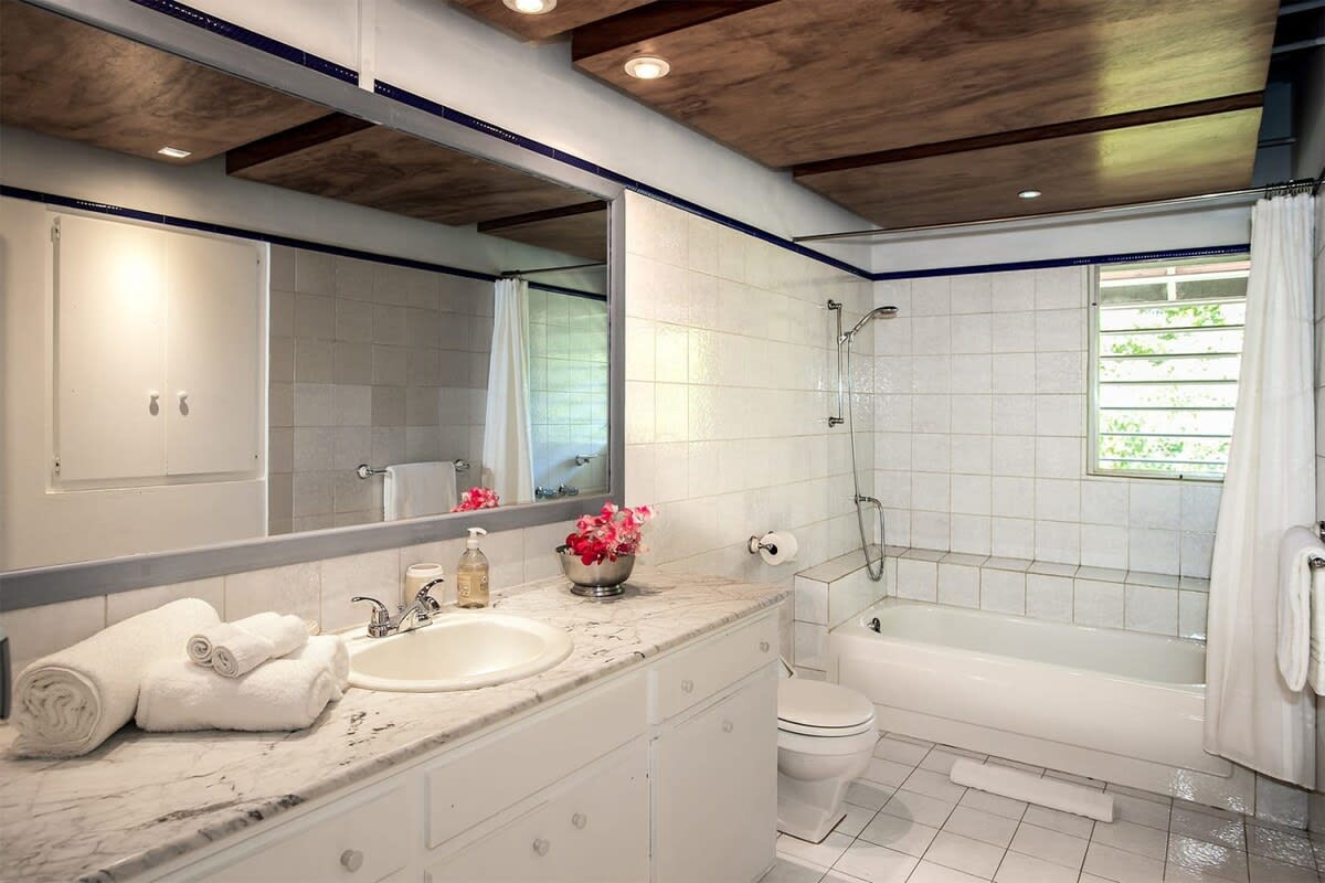 Villa Les Zephyrs, a Colonial West Indian Villa Above Baie Longue - Photo 41