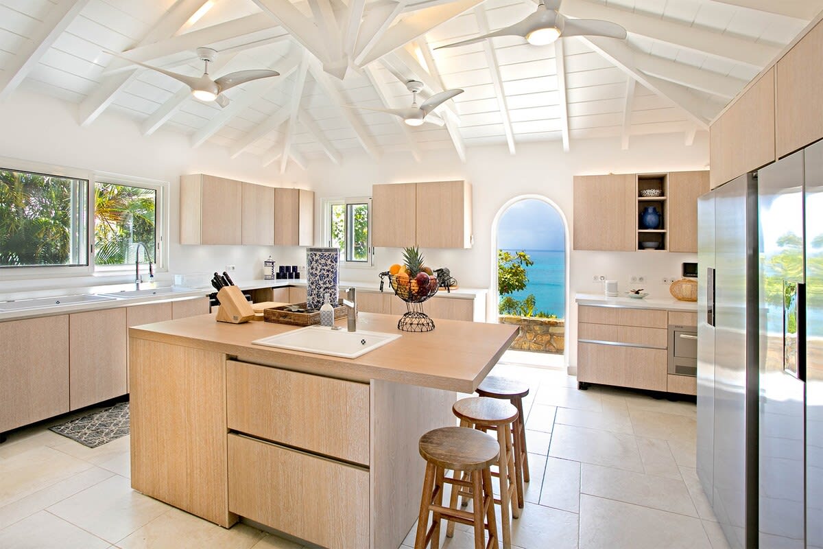 Villa Libellule, Five-Bedroom Baie Rouge Retreat with Caribbean Sea and Simpson Bay Lagoon Views - Photo 14