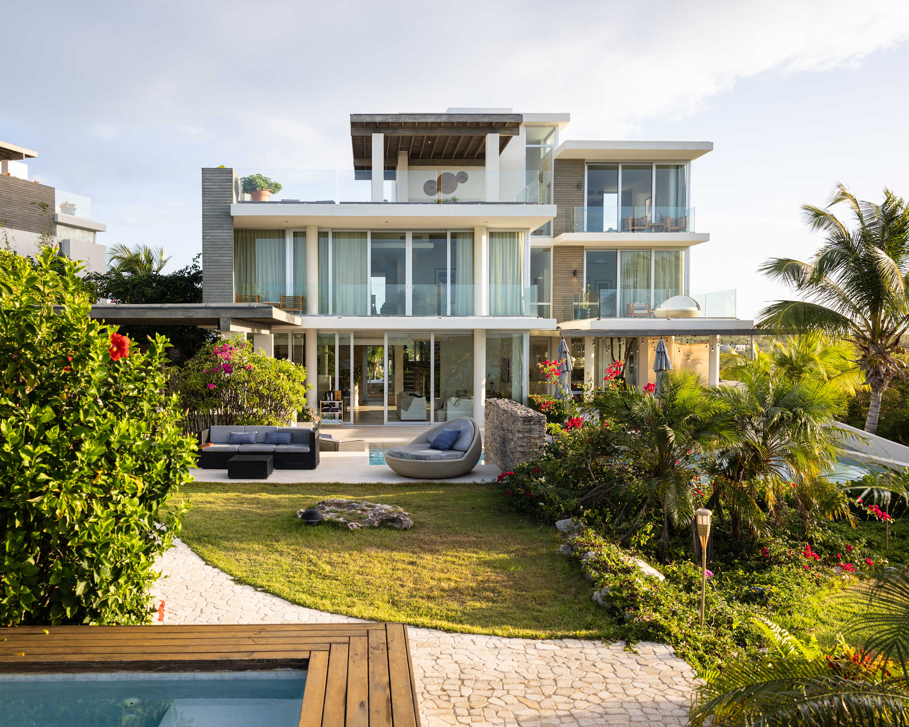 Little Bay Villas, Private Beachfront Estate in Anguilla with Two Pools and Ocean Views - Photo 16
