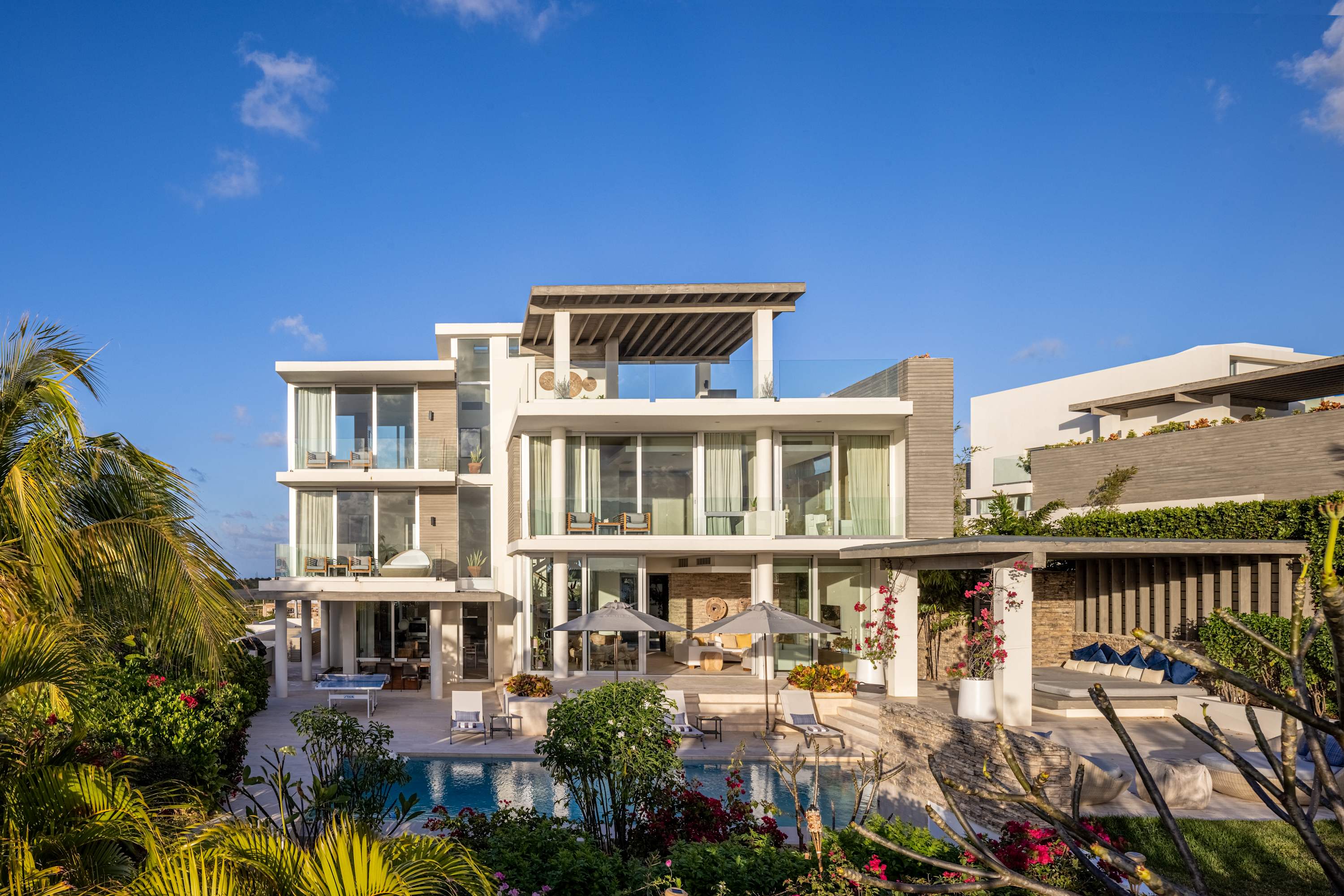 Little Bay Villas, Private Beachfront Estate in Anguilla with Two Pools and Ocean Views Gallery 3