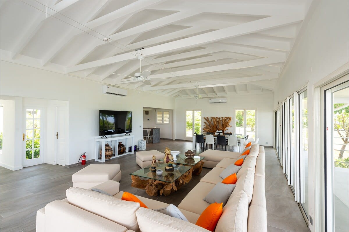 Villa Mandalay, a Five-Bedroom Ocean-View Retreat in Terres Basses - Photo 10
