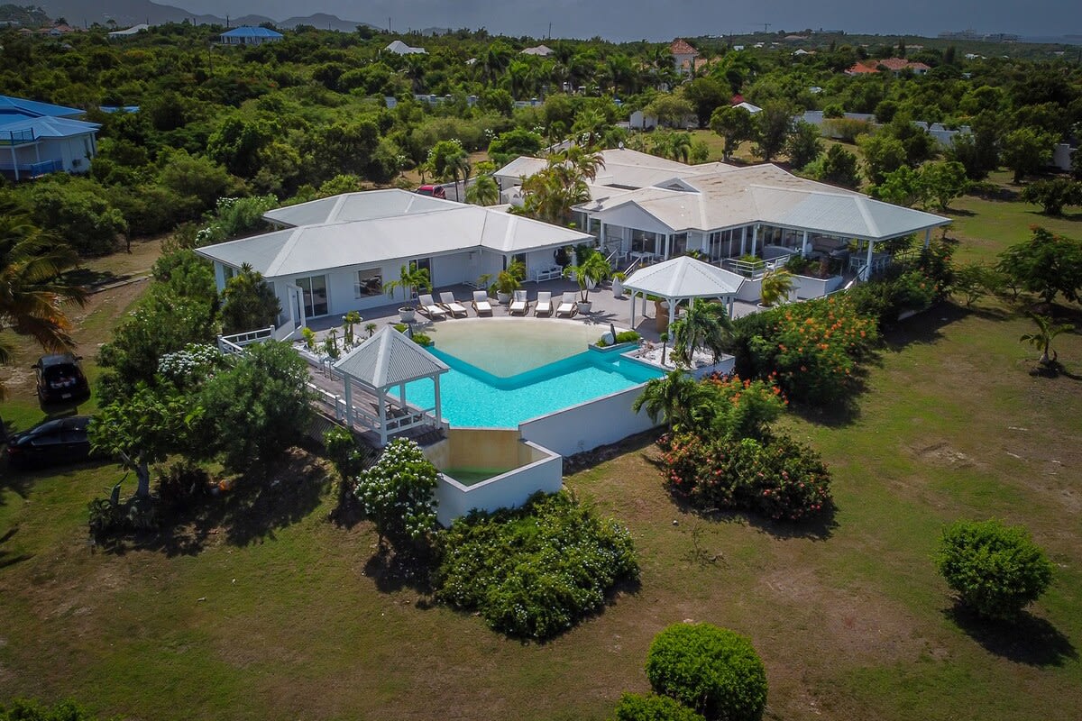 Villa Mandalay, a Five-Bedroom Ocean-View Retreat in Terres Basses - Photo 26