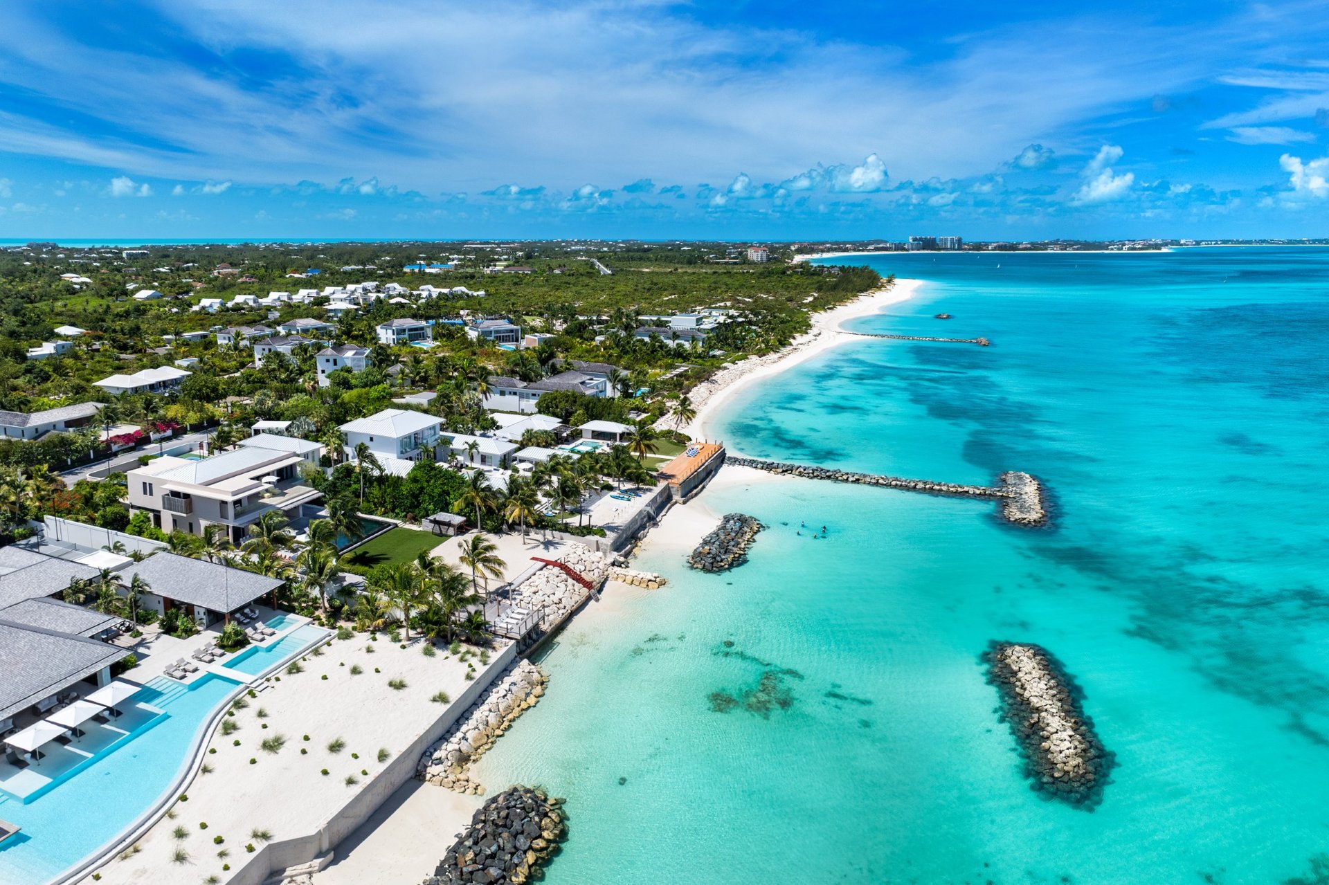 Villa Marahuyo, Grace Bay Beachfront Villa with Heated Pool and Butler Service - Photo 50