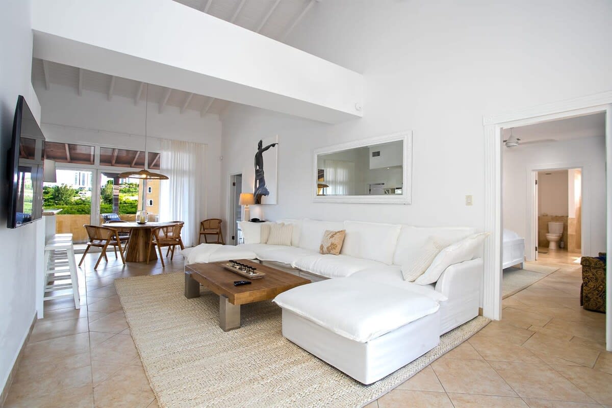 Marina 360, Top-Floor Waterfront Condo at Porto Cupecoy Gallery 1