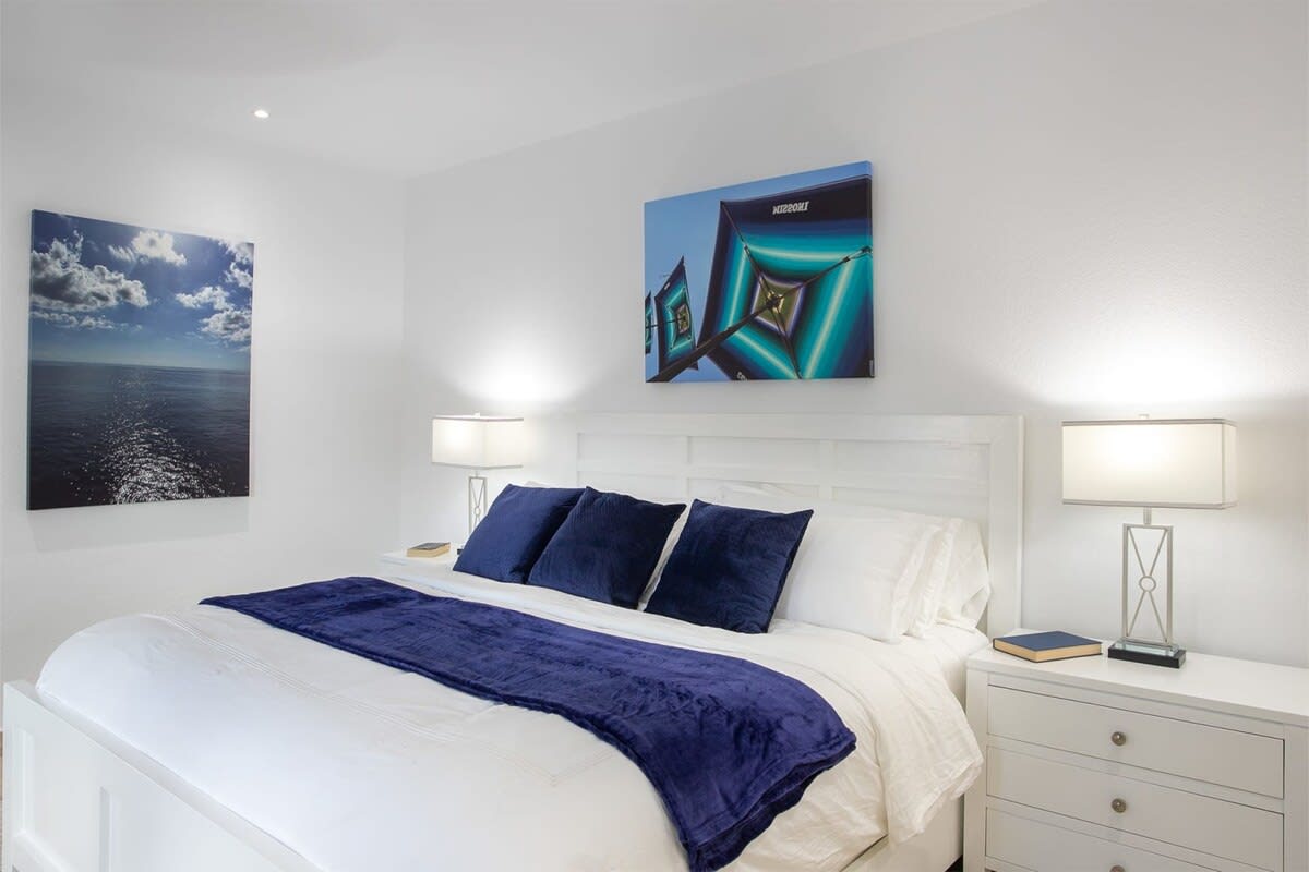 Marina 360, Top-Floor Waterfront Condo at Porto Cupecoy - Photo 31