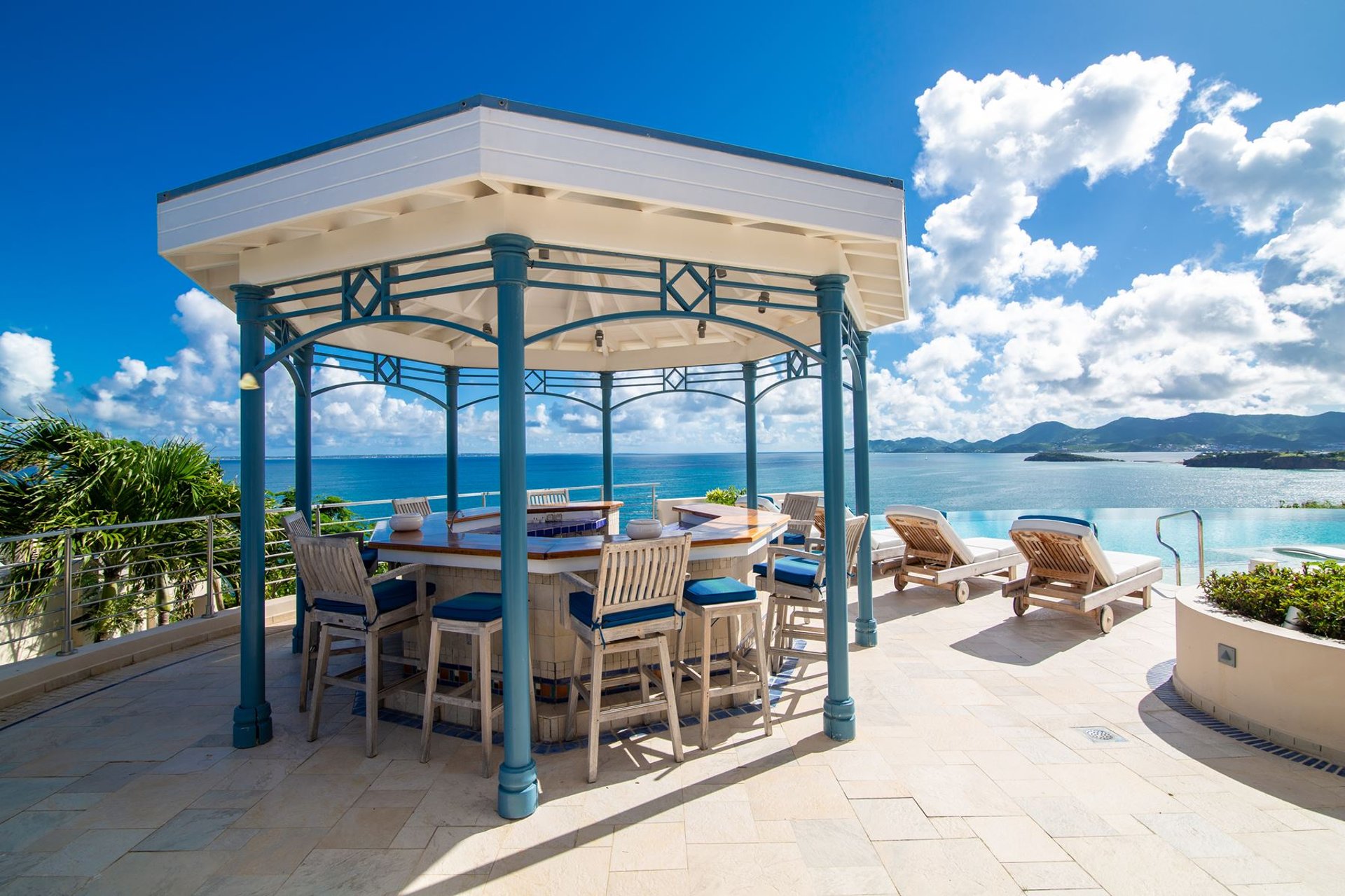Mes Amis, A 13-Bedroom Cliff-Top Estate in Les Terres Basses - Photo 15