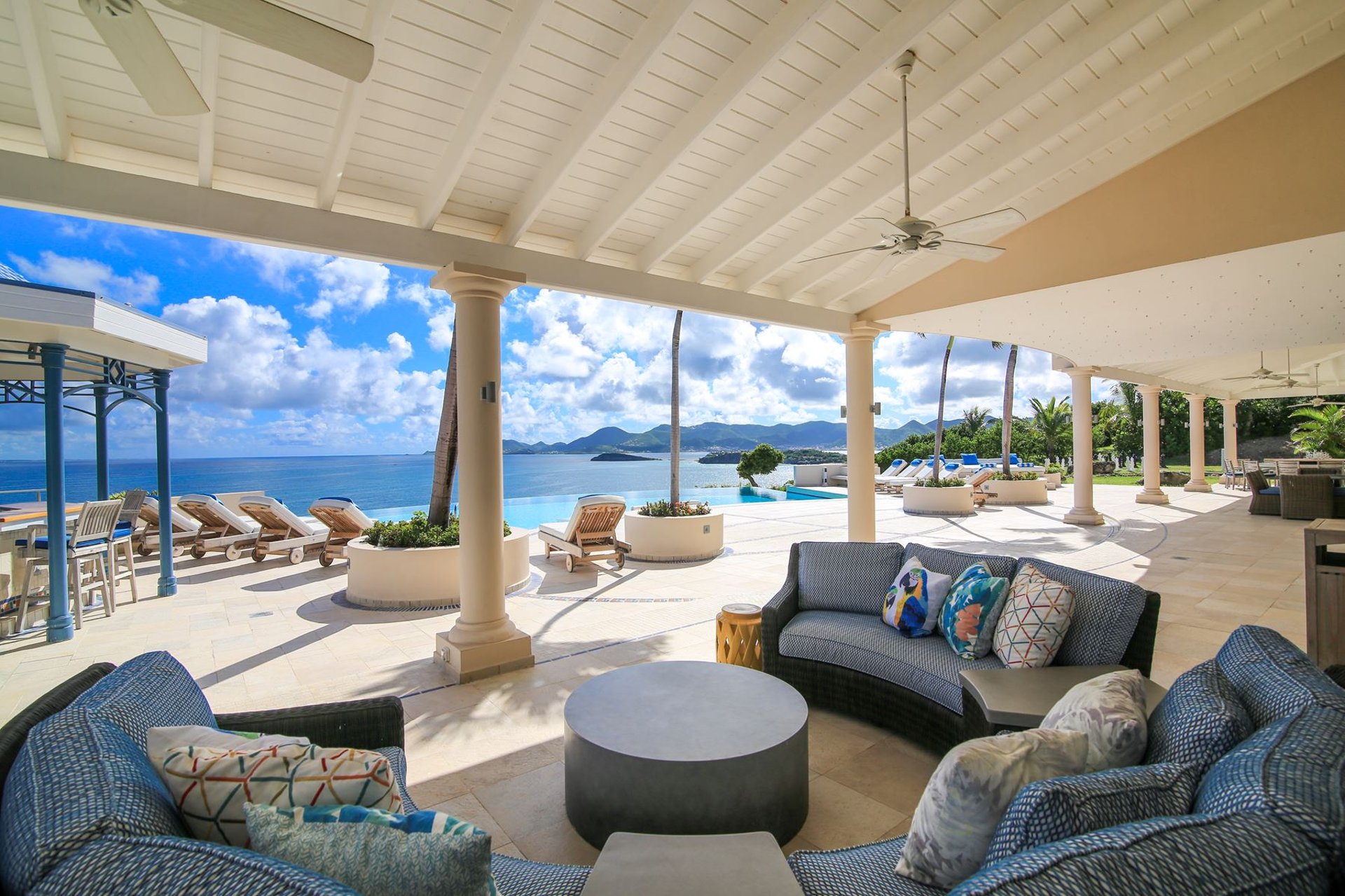 Mes Amis, A 13-Bedroom Cliff-Top Estate in Les Terres Basses - Photo 17
