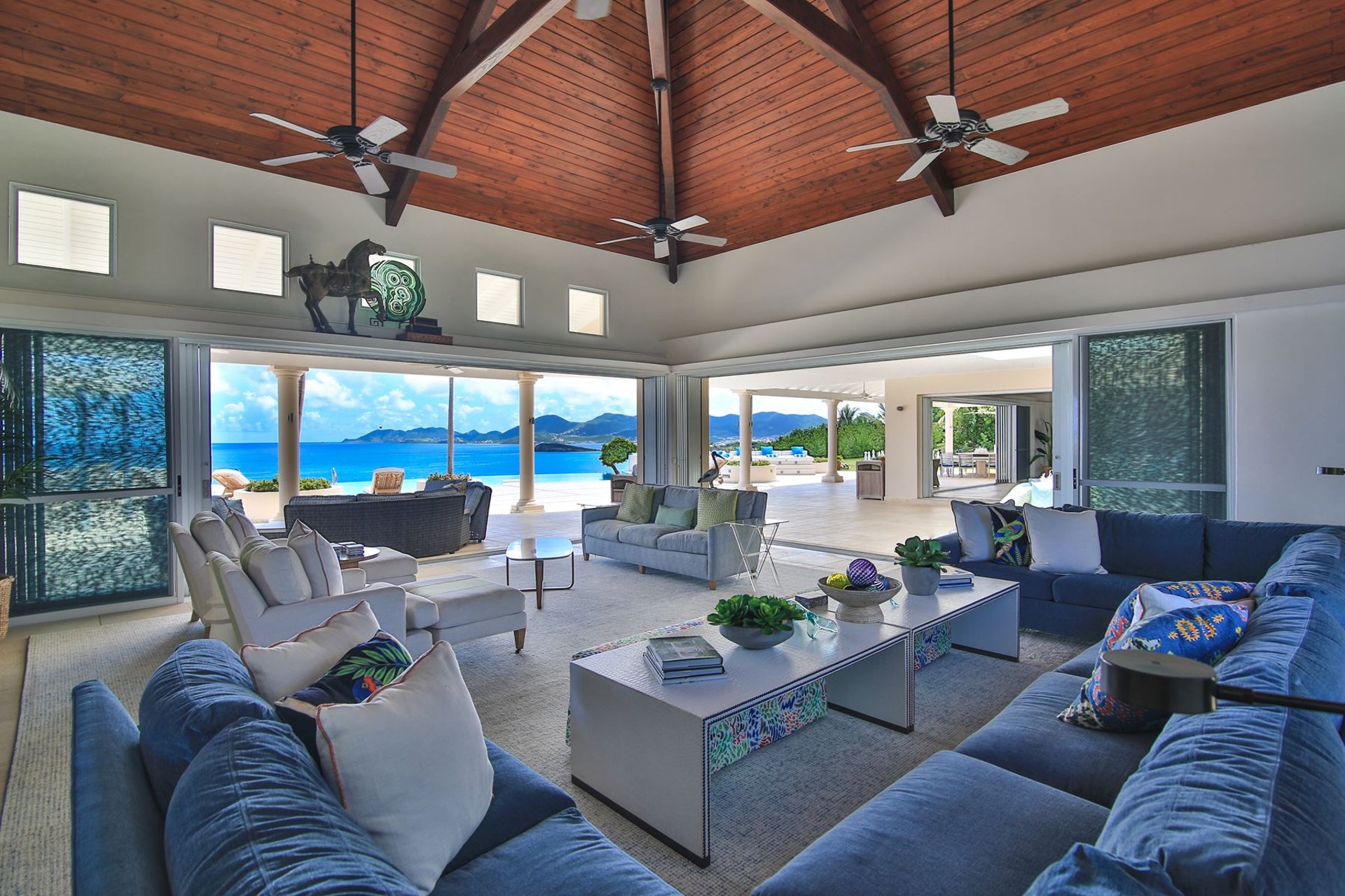 Mes Amis, A 13-Bedroom Cliff-Top Estate in Les Terres Basses - Photo 24