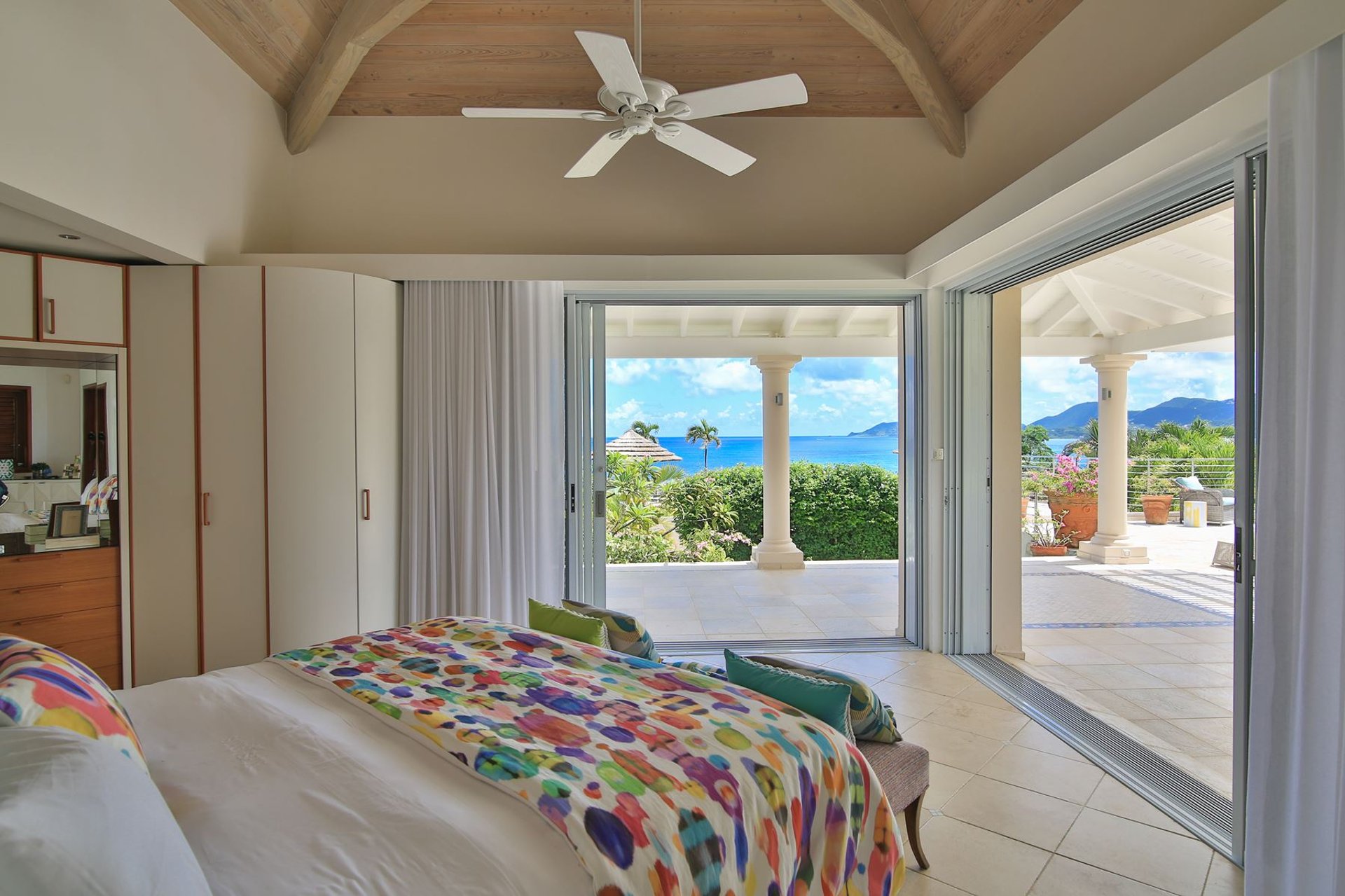 Mes Amis, A 13-Bedroom Cliff-Top Estate in Les Terres Basses - Photo 28
