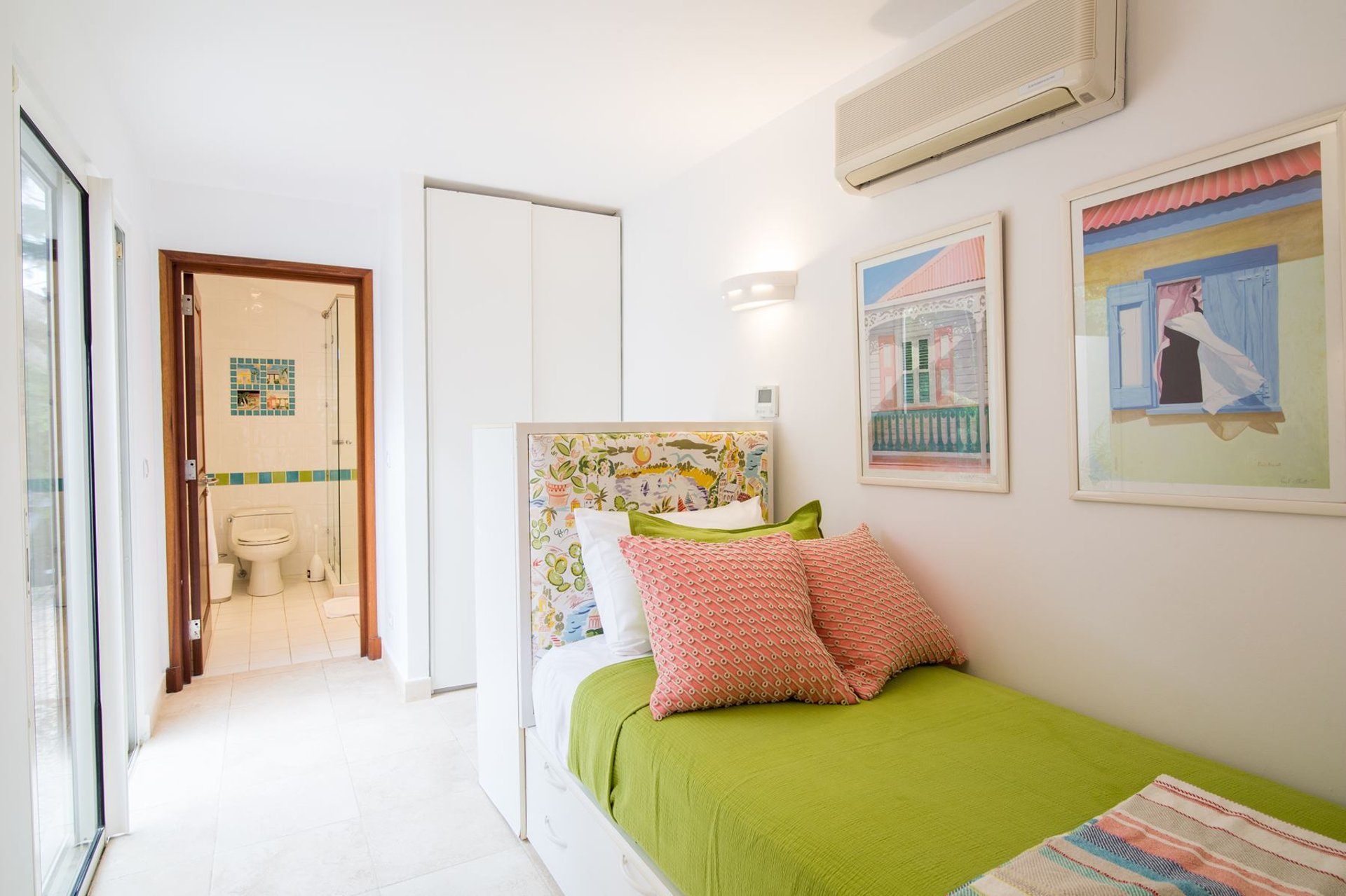 Mes Amis, A 13-Bedroom Cliff-Top Estate in Les Terres Basses - Photo 31