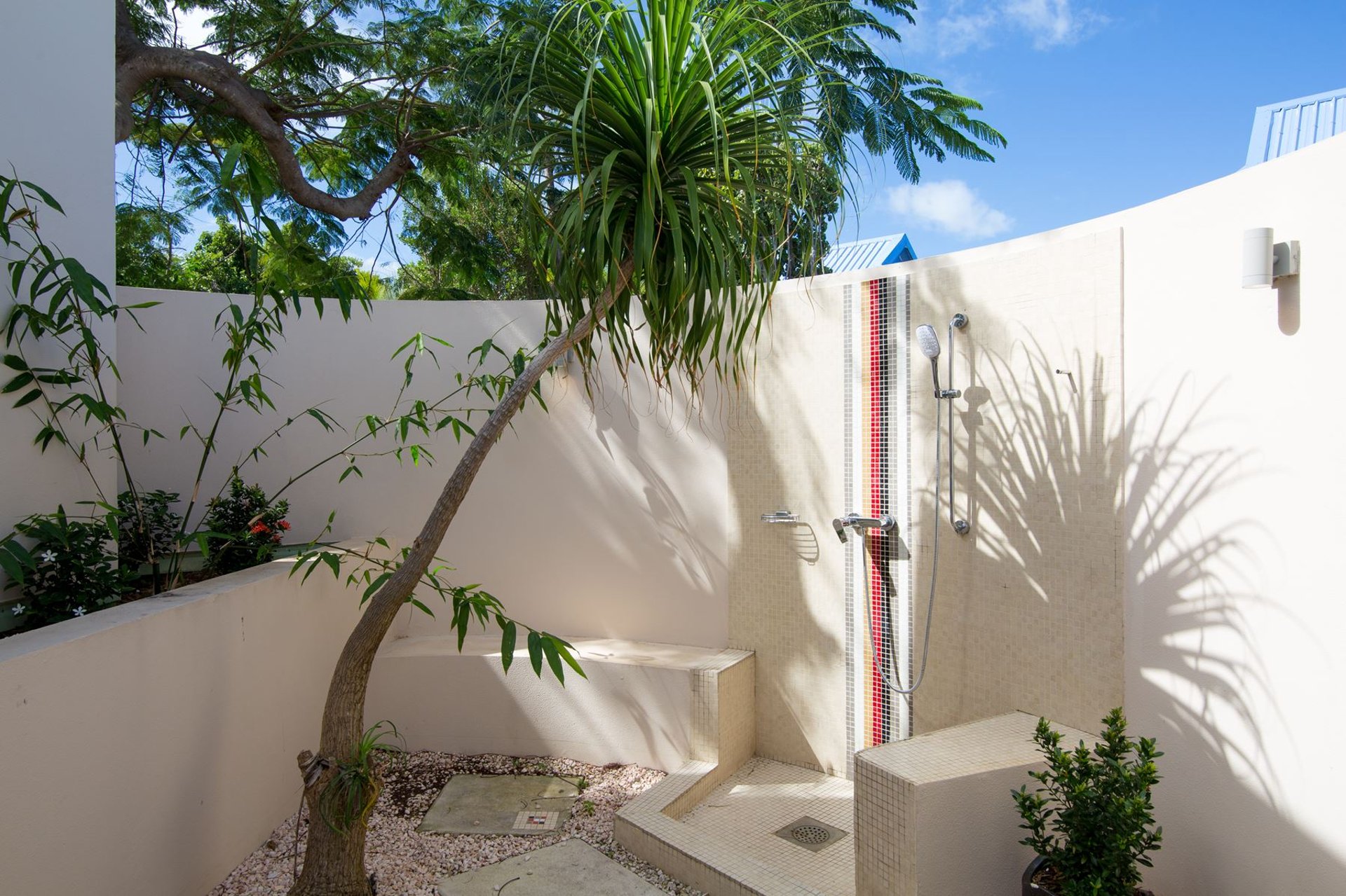 Mes Amis, A 13-Bedroom Cliff-Top Estate in Les Terres Basses - Photo 37