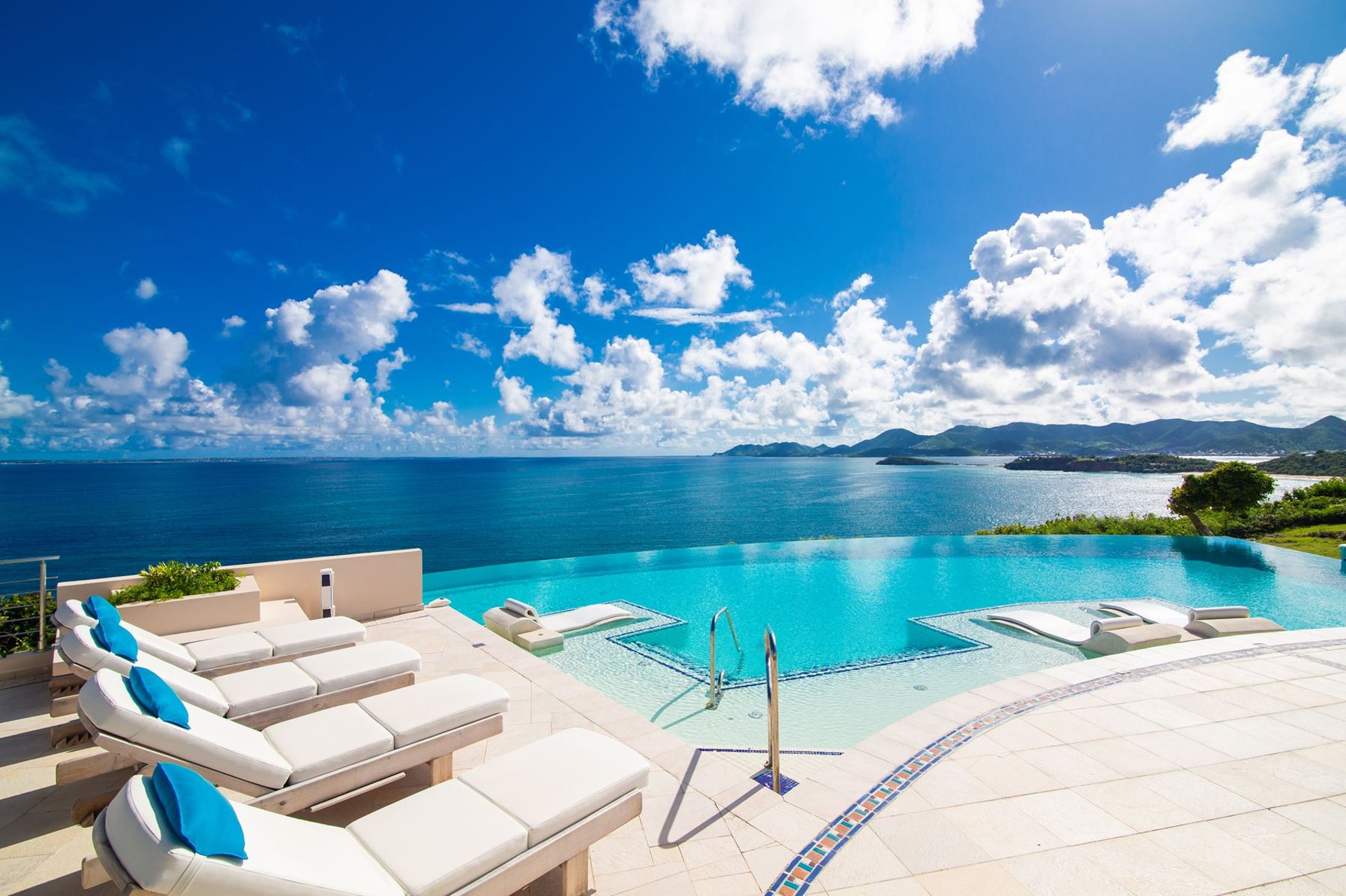 Mes Amis, A 13-Bedroom Cliff-Top Estate in Les Terres Basses Gallery 3