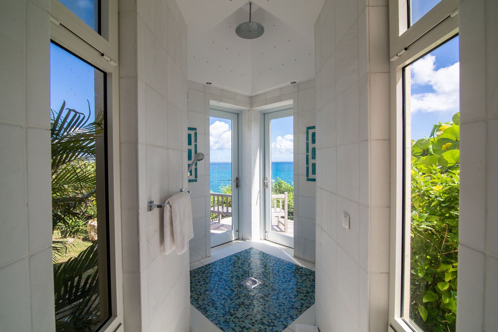 Mes Amis, A 13-Bedroom Cliff-Top Estate in Les Terres Basses - Photo 48
