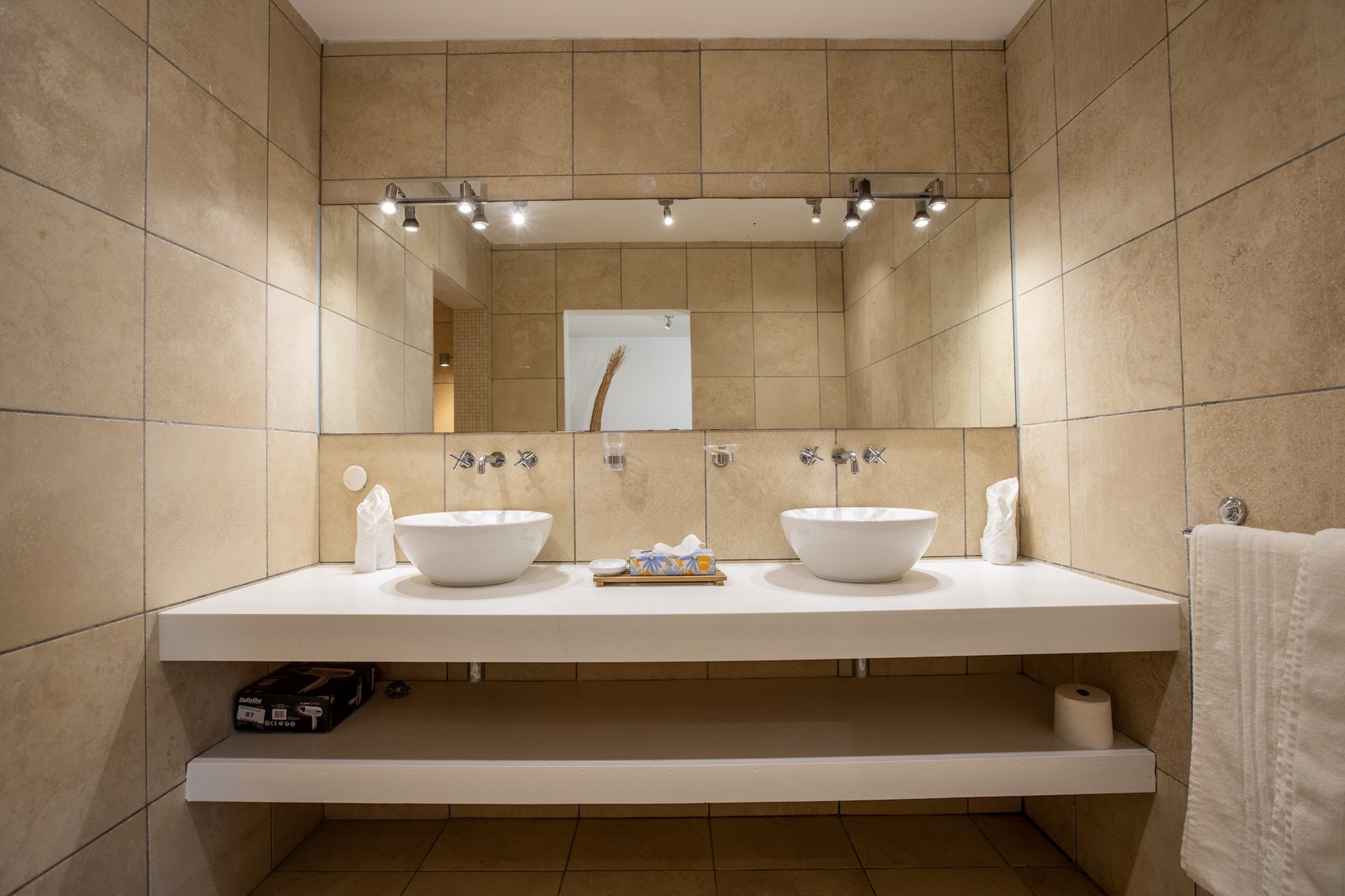 Mes Amis, A 13-Bedroom Cliff-Top Estate in Les Terres Basses - Photo 53