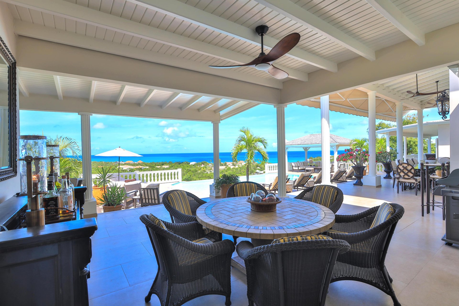 Mille Fleurs, A Four-Bedroom Garden Estate Above Baie aux Prunes - Photo 24