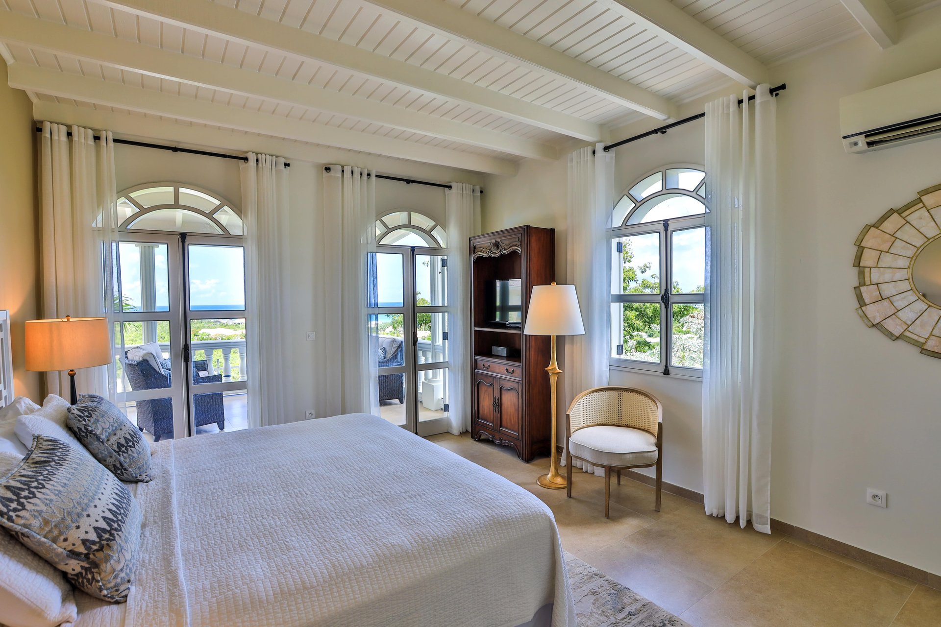 Mille Fleurs, A Four-Bedroom Garden Estate Above Baie aux Prunes - Photo 32