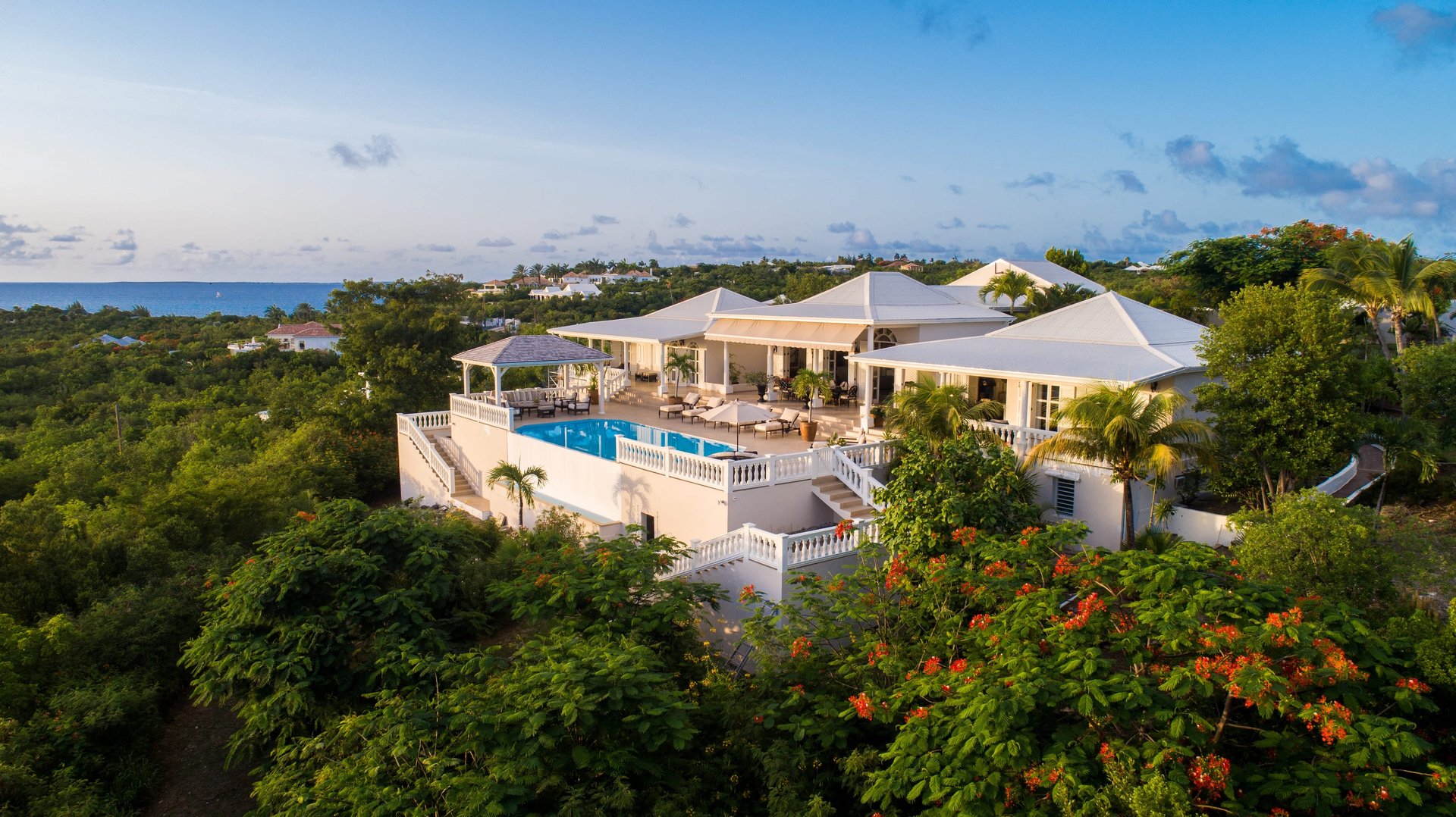 Mille Fleurs, A Four-Bedroom Garden Estate Above Baie aux Prunes - Photo 42