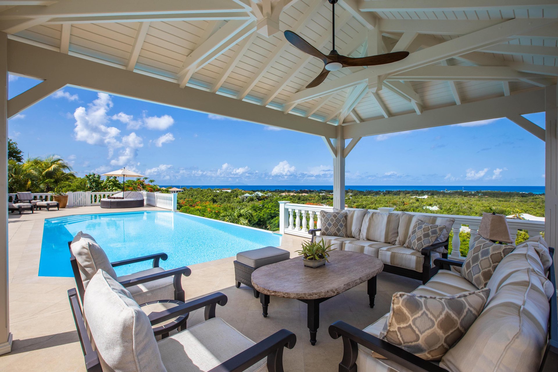Mille Fleurs, A Four-Bedroom Garden Estate Above Baie aux Prunes - Photo 8