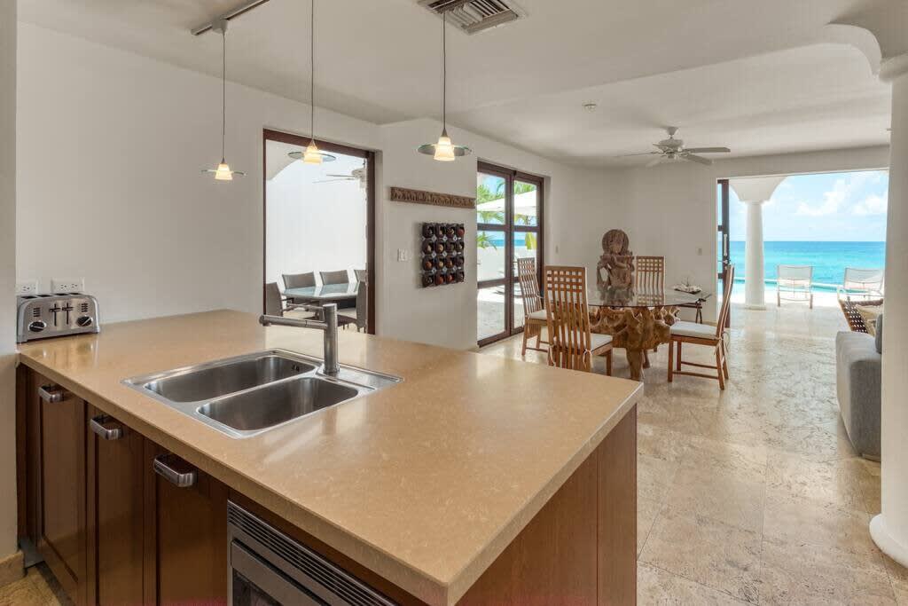 Villa Mumbai, Beachfront Calm at Shore Pointe in Cupecoy - Photo 9
