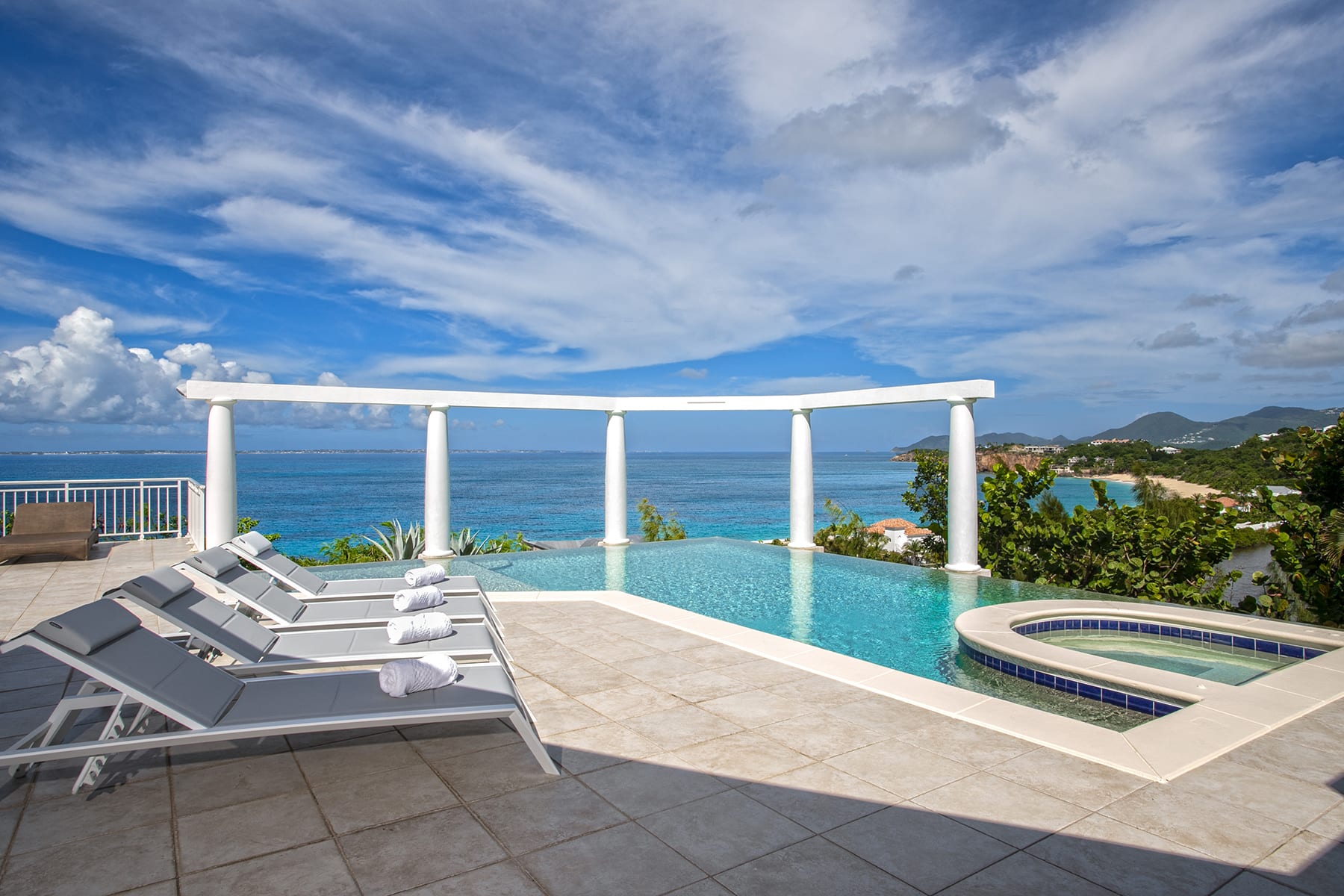 Villa Nid D'Amour, a Cliffside Love Nest Above Baie Rouge Gallery 1