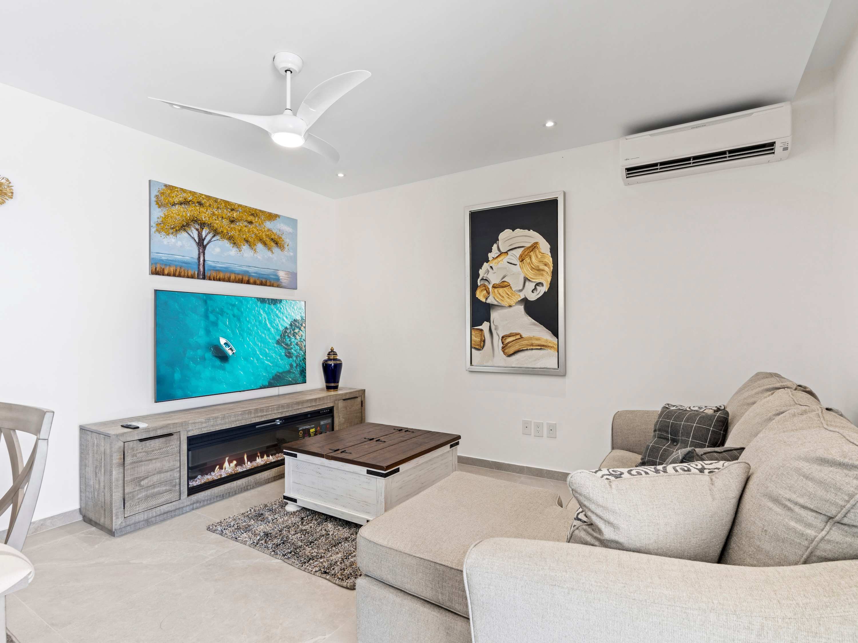 Ocean Breeze A, Private Pool Calm for Two in Indigo Bay - Photo 12