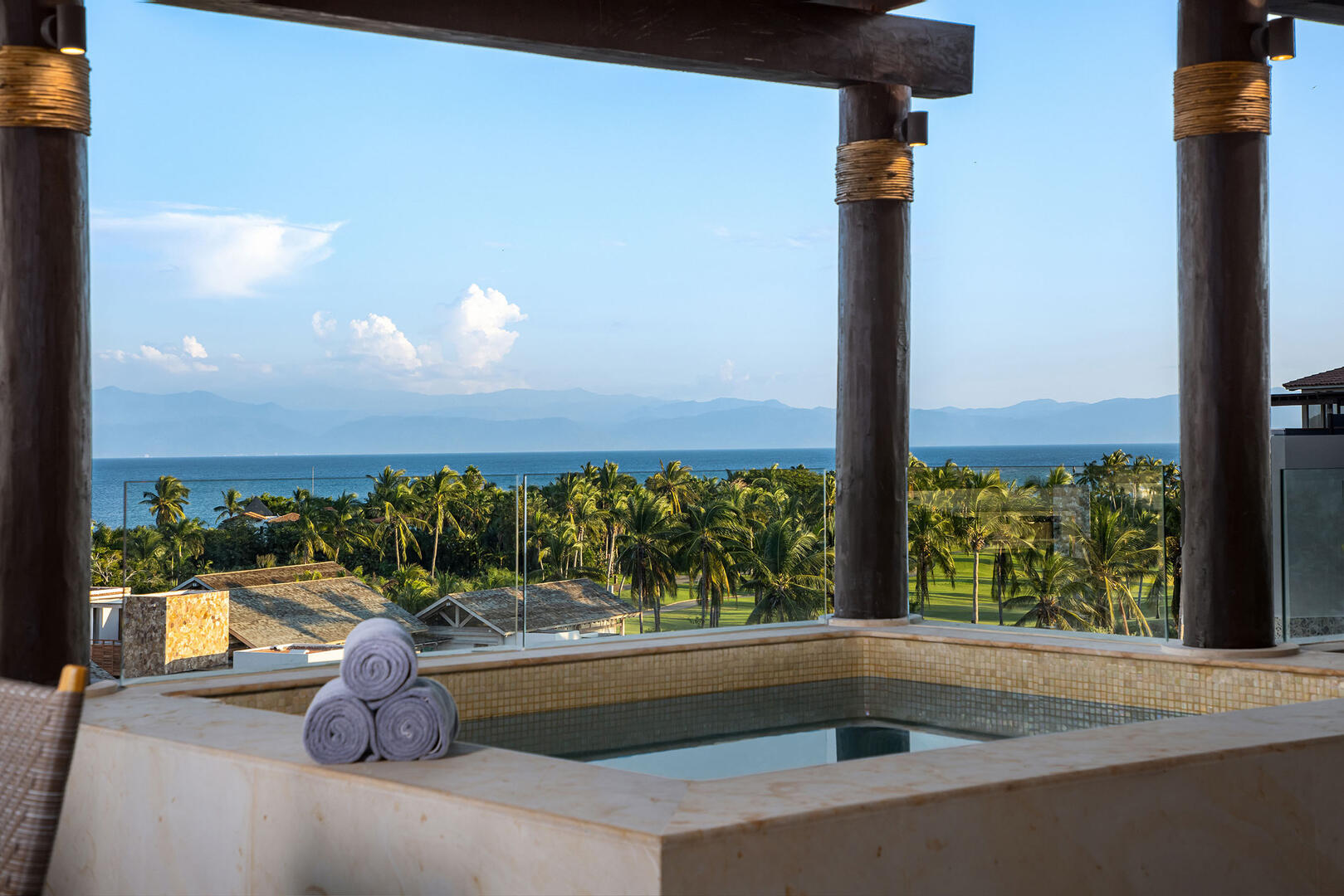 Penthouse Tau Prima Vista, Ocean and Golf View Penthouse in Punta Mita Gallery 2