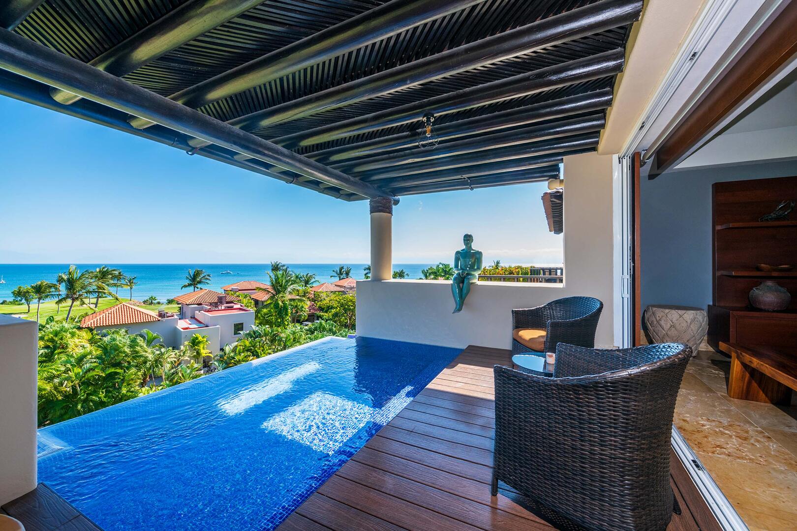Penthouse Vista Encanto, Three-Bedroom Ocean-View Penthouse in El Encanto Main View