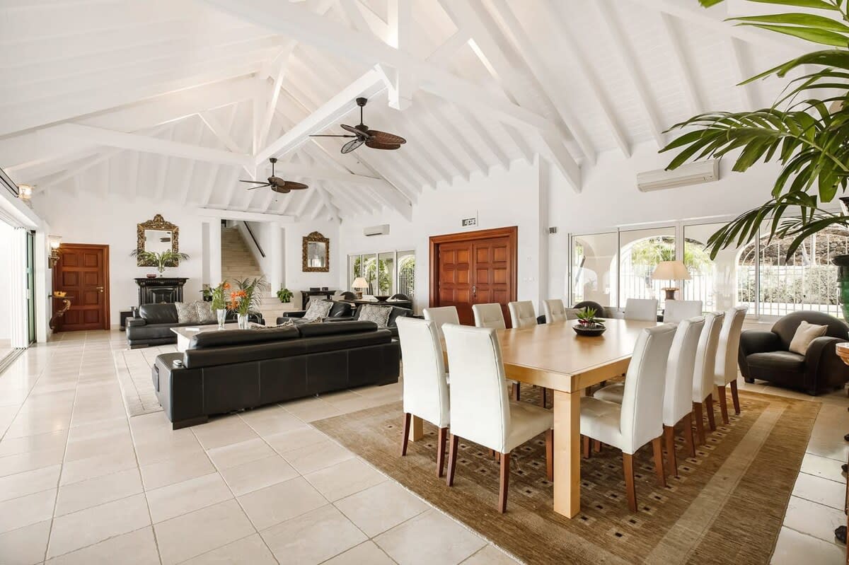 Petite Plage 4BR, Beachfront Grand Case Villa with Heated Pool and Five King Suites - Photo 15