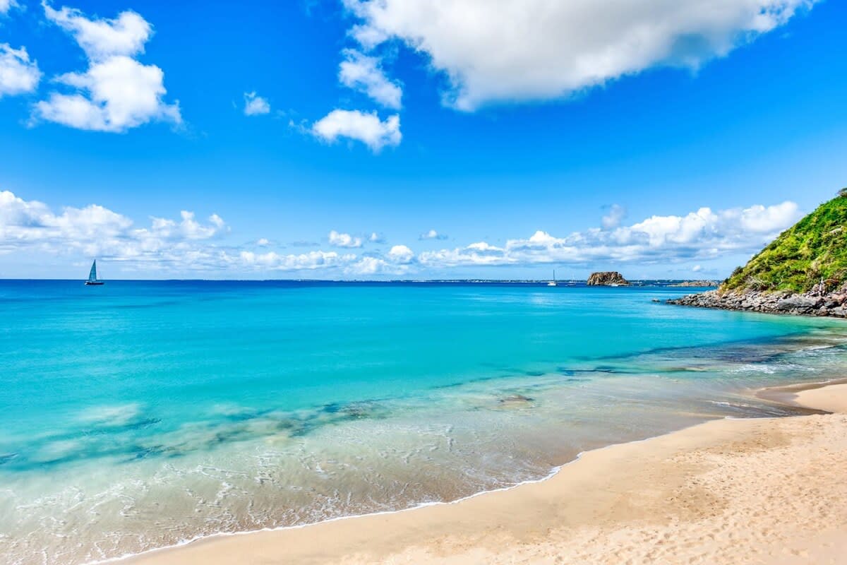 Petite Plage 4BR, Beachfront Grand Case Villa with Heated Pool and Five King Suites - Photo 6