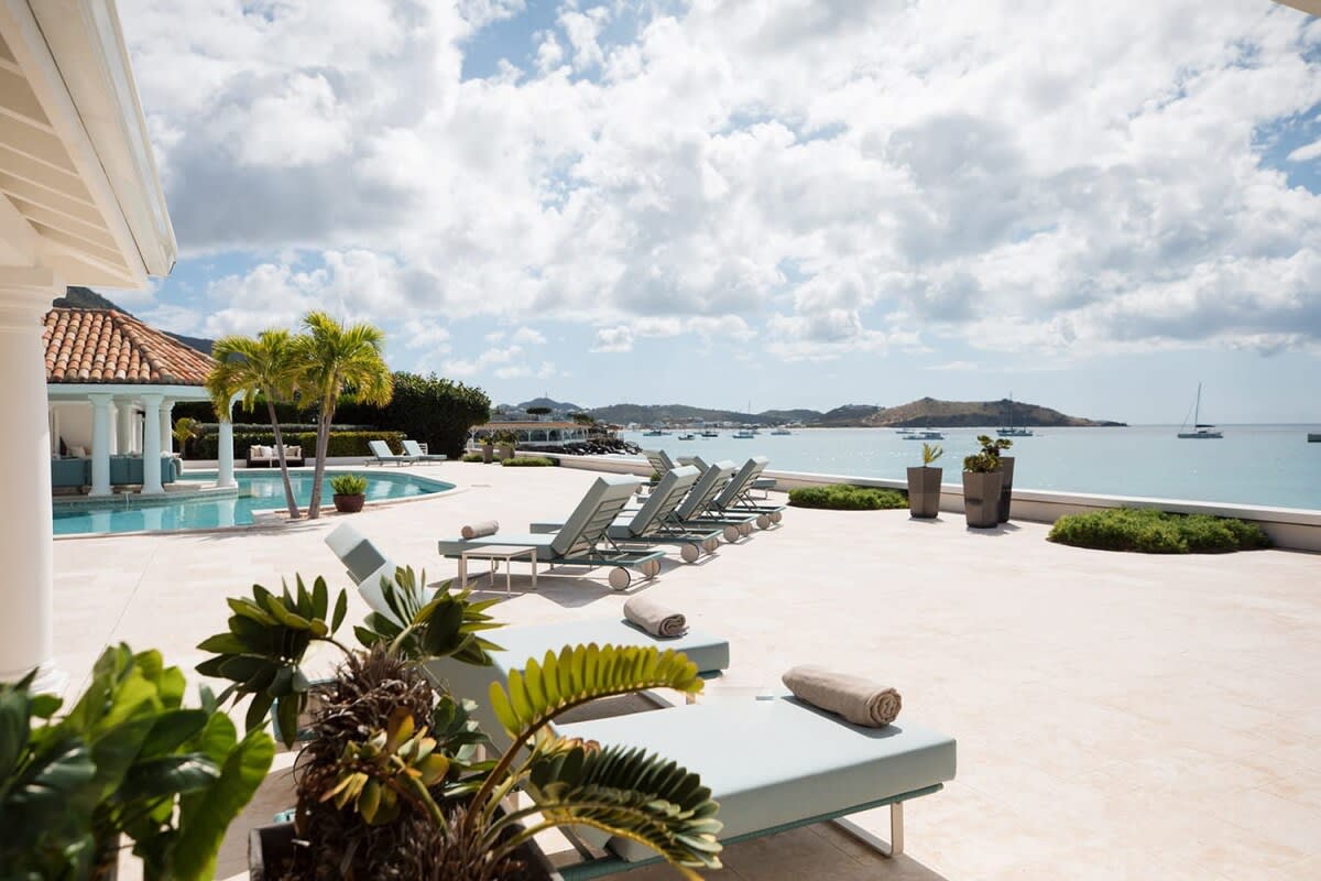 Petite Plage 4BR, Beachfront Grand Case Villa with Heated Pool and Five King Suites - Photo 7