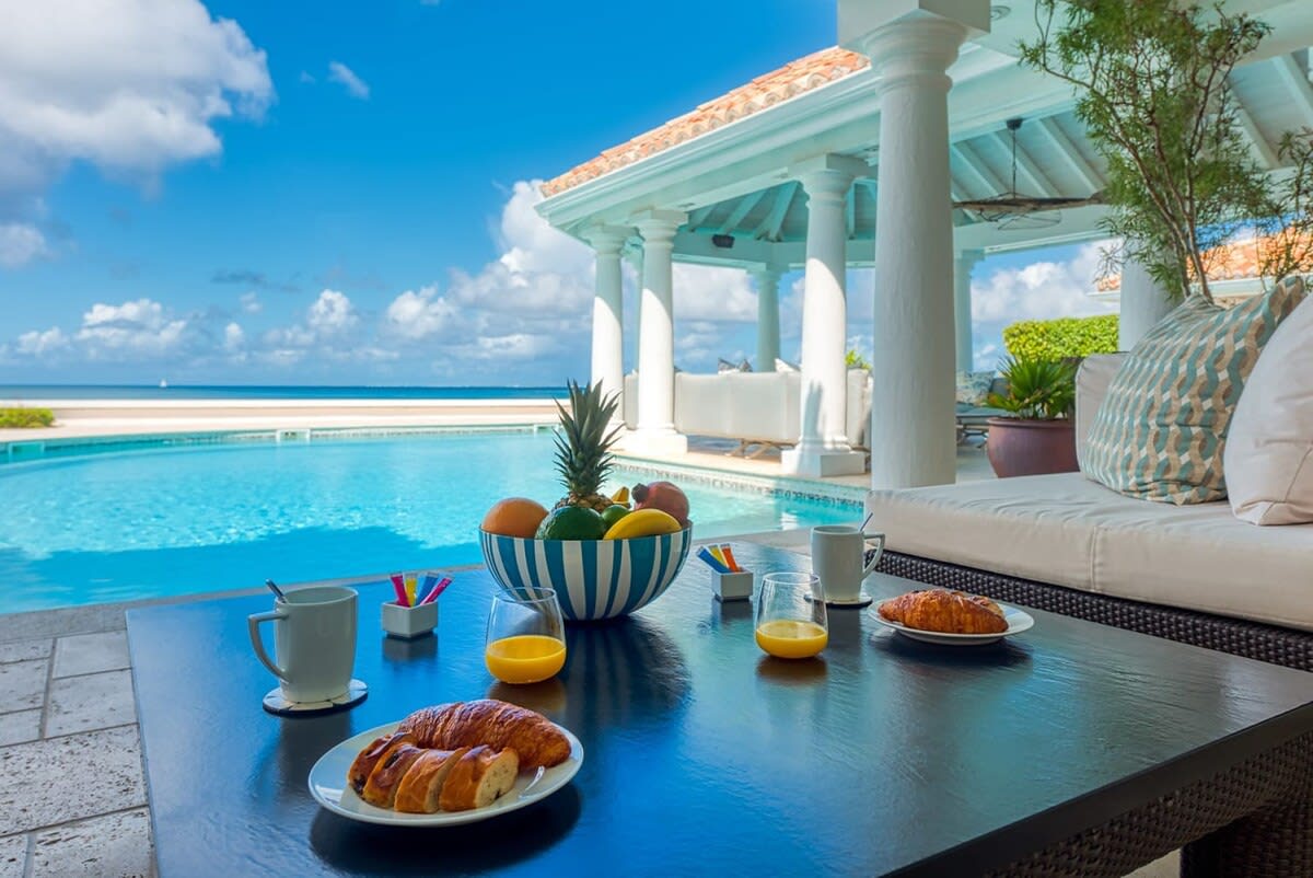 Villa Petite Plage 5, Grand Case Beachfront Estate with Six King Suites and Heated Pool - Photo 8