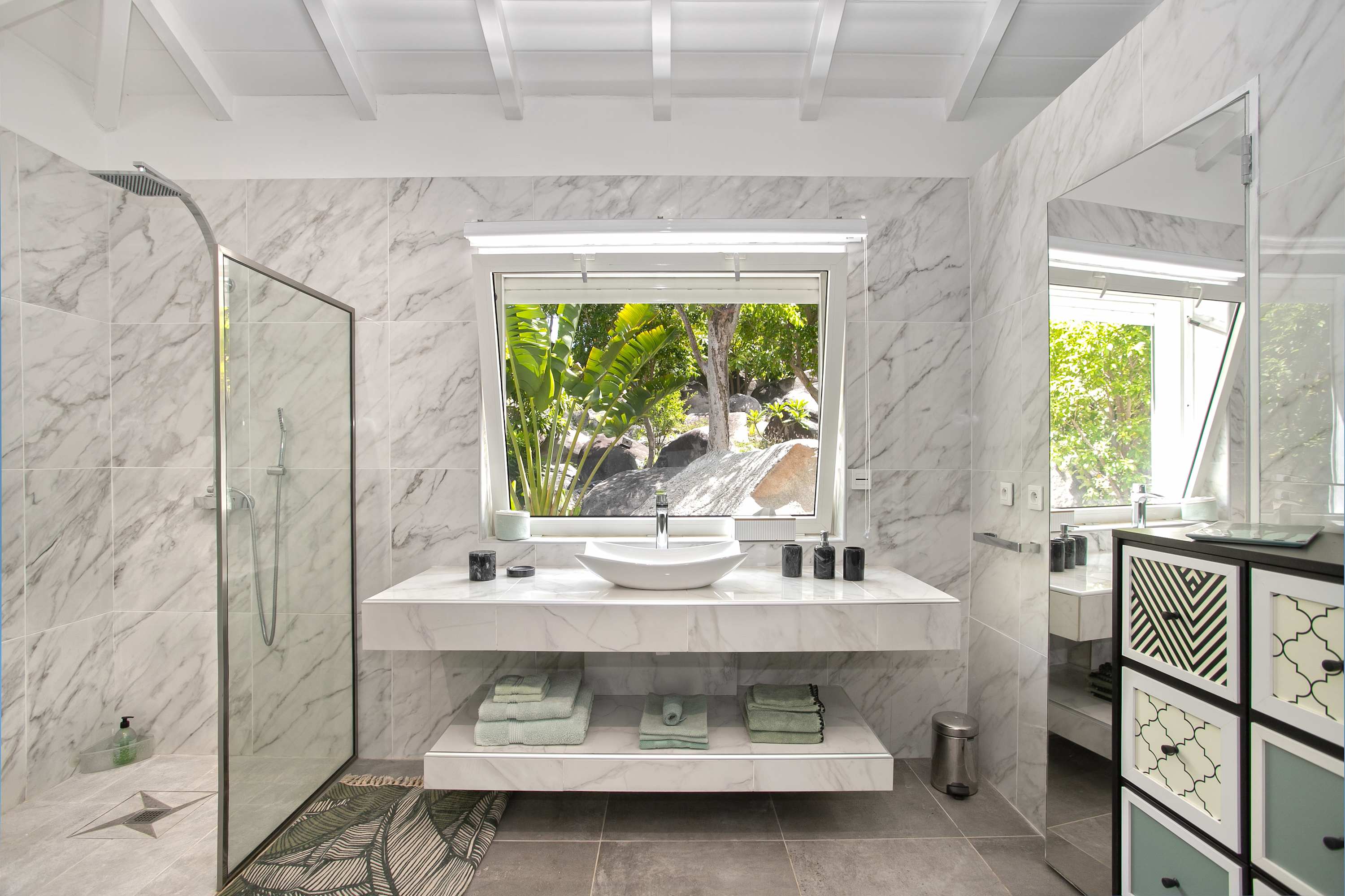 Privilège Estate, A Nine Bedroom Ocean View Retreat in Anse Marcel - Photo 73