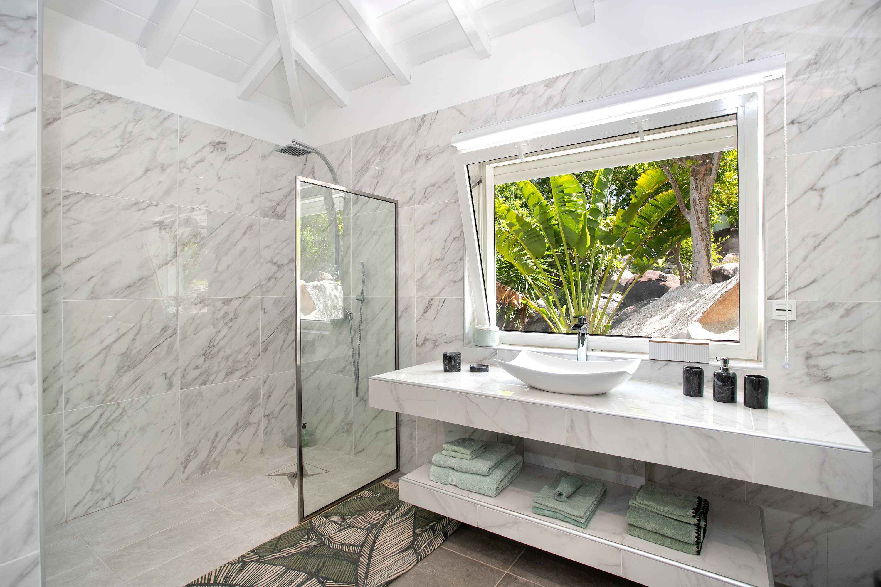 Privilège Estate, A Nine Bedroom Ocean View Retreat in Anse Marcel - Photo 74