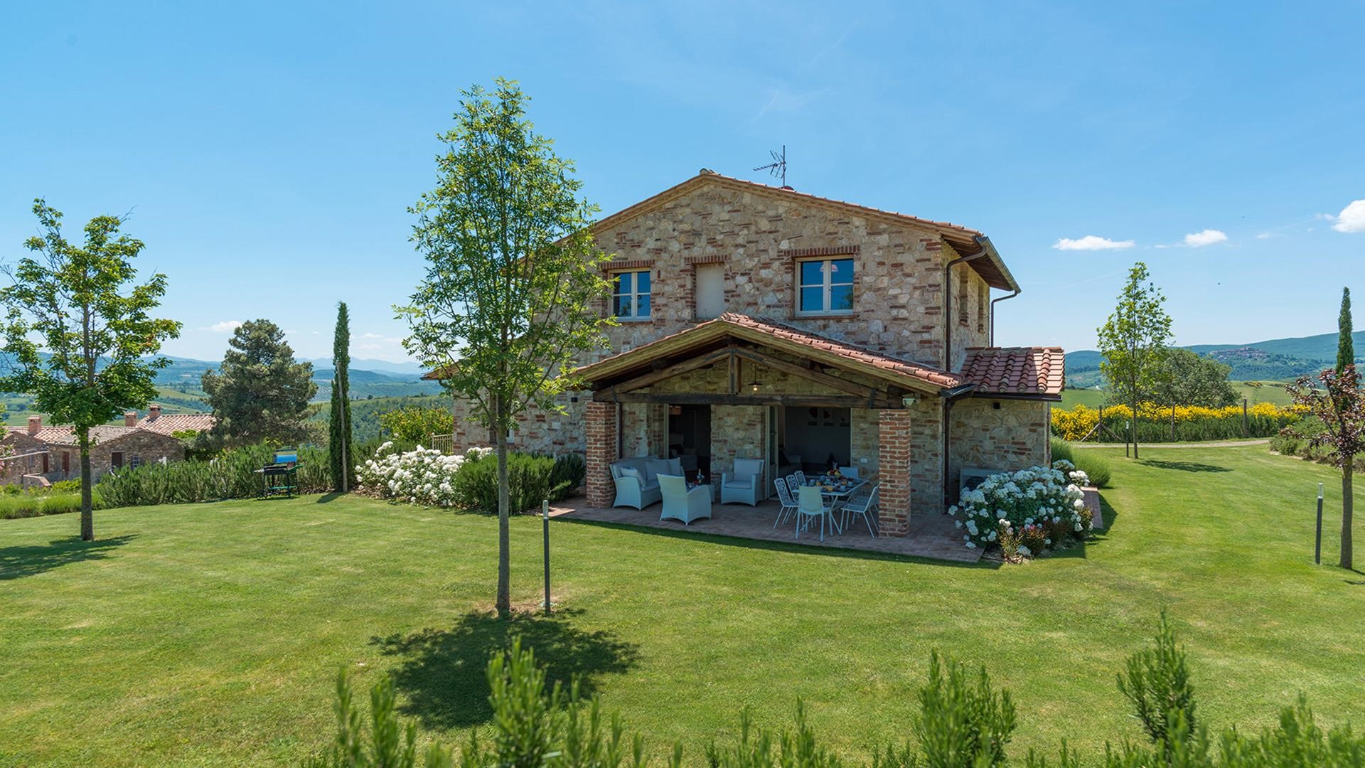Rosa dei Venti 8, a hilltop Umbrian farmhouse with infinity pool near Terni Main View