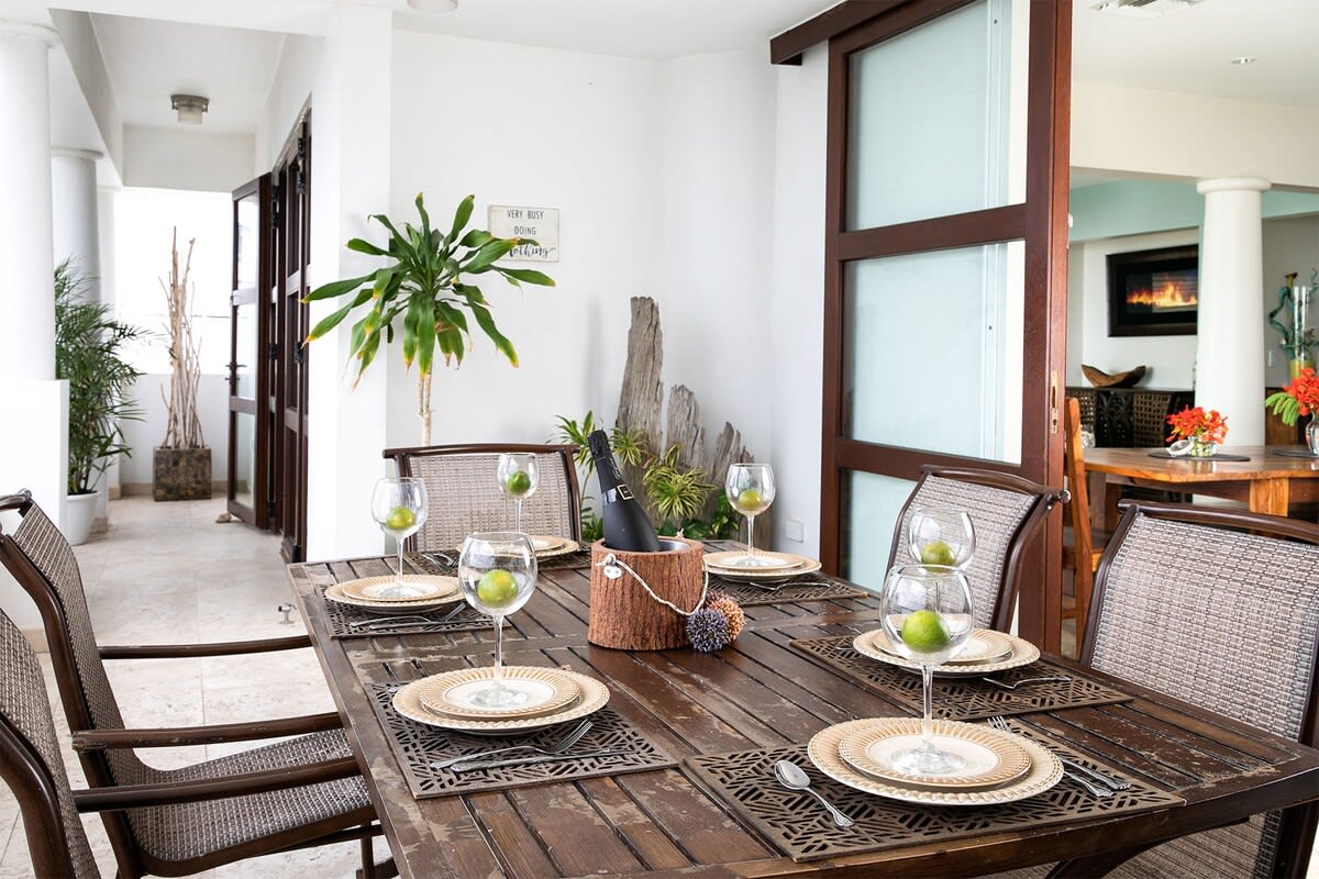 Villa Sea Esta, Ocean-View Shore Pointe Villa in Cupecoy Gallery 2