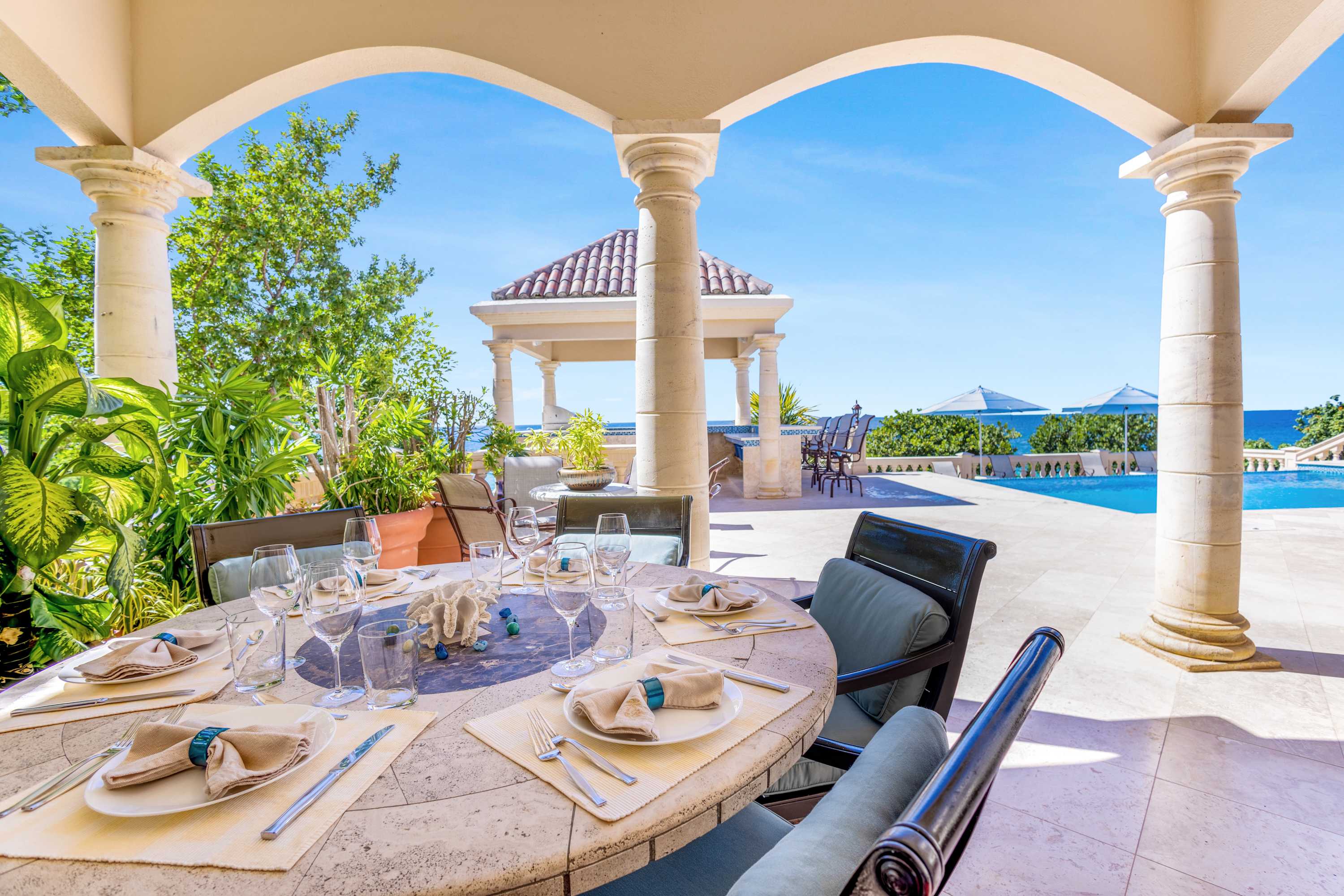 Seashell Villa, Limestone Bay Anguilla Beachfront Villa with Pool, Jacuzzi and Kayaks - Photo 12