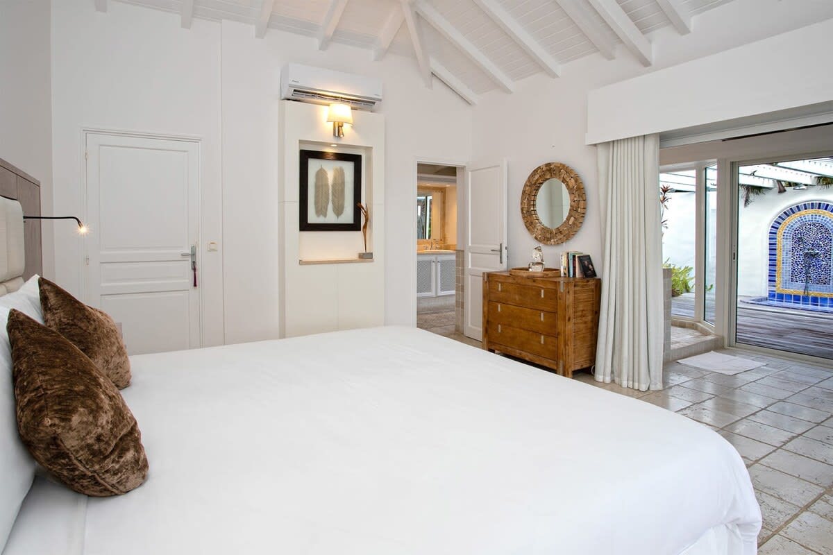 Villa Sol e Luna, Ocean-View Villa in Terres Basses - Photo 30