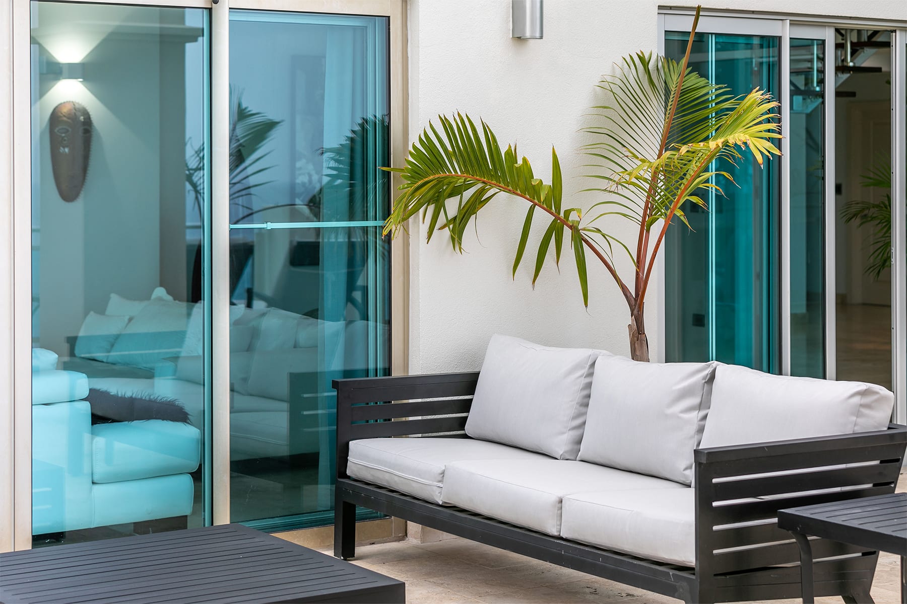 The Cove at The Cliff, a Beachfront Cupecoy Penthouse - Photo 10