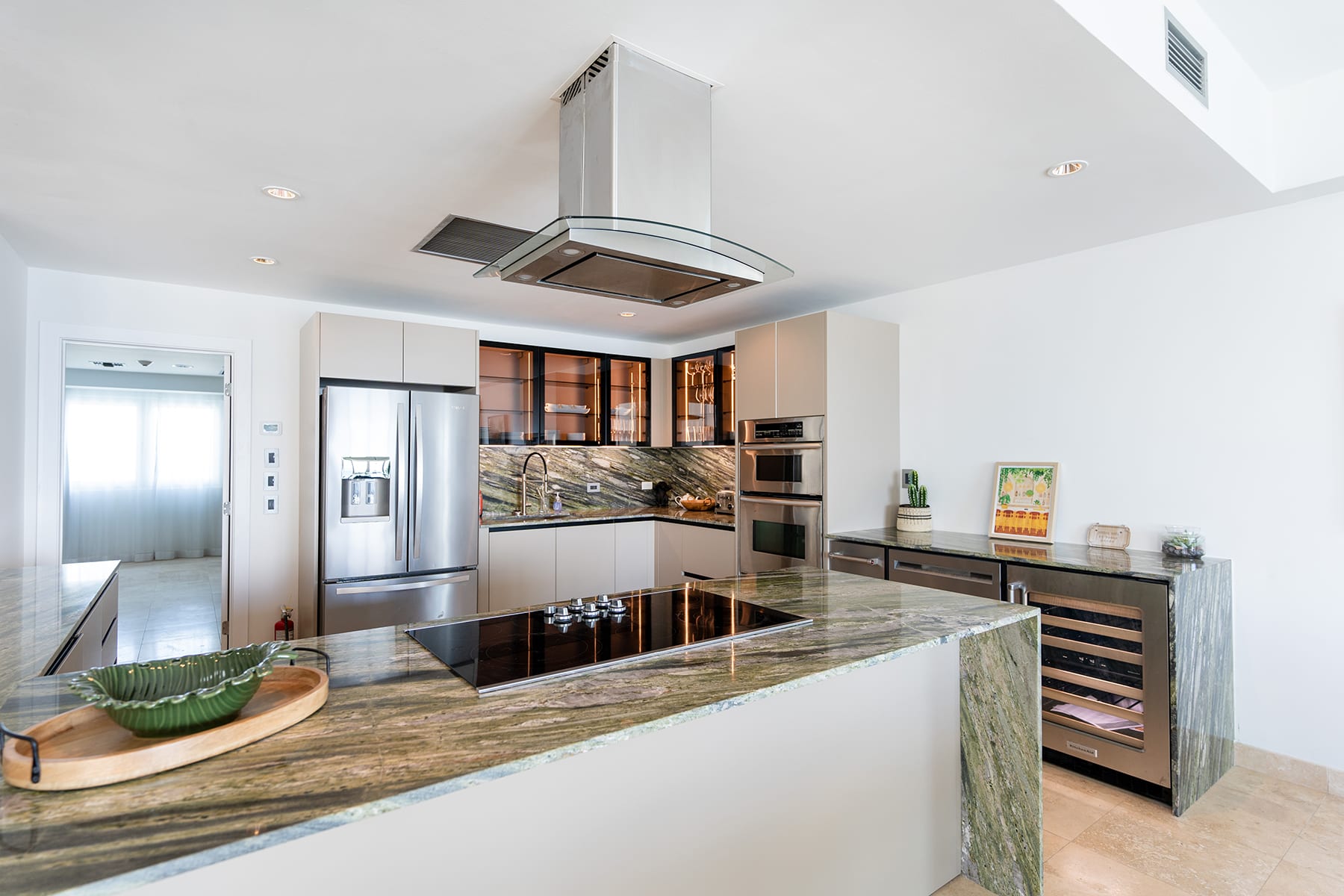The Cove at The Cliff, a Beachfront Cupecoy Penthouse - Photo 14
